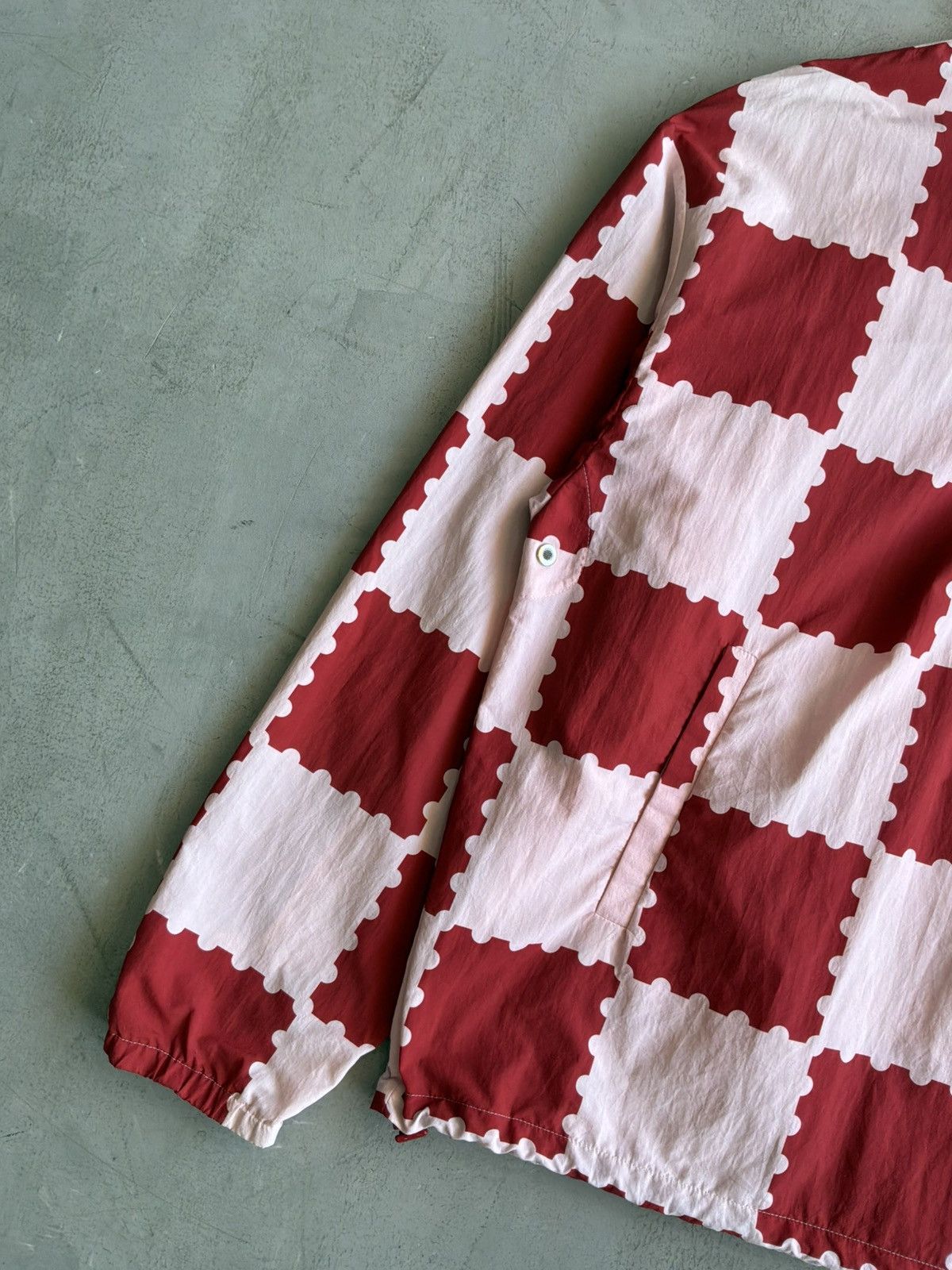 Louis Vuitton × Nigo Louis Vuitton x Human Made Red & White Checkered Windbreaker Size US M / EU 48-50 / 2 - 5 Thumbnail