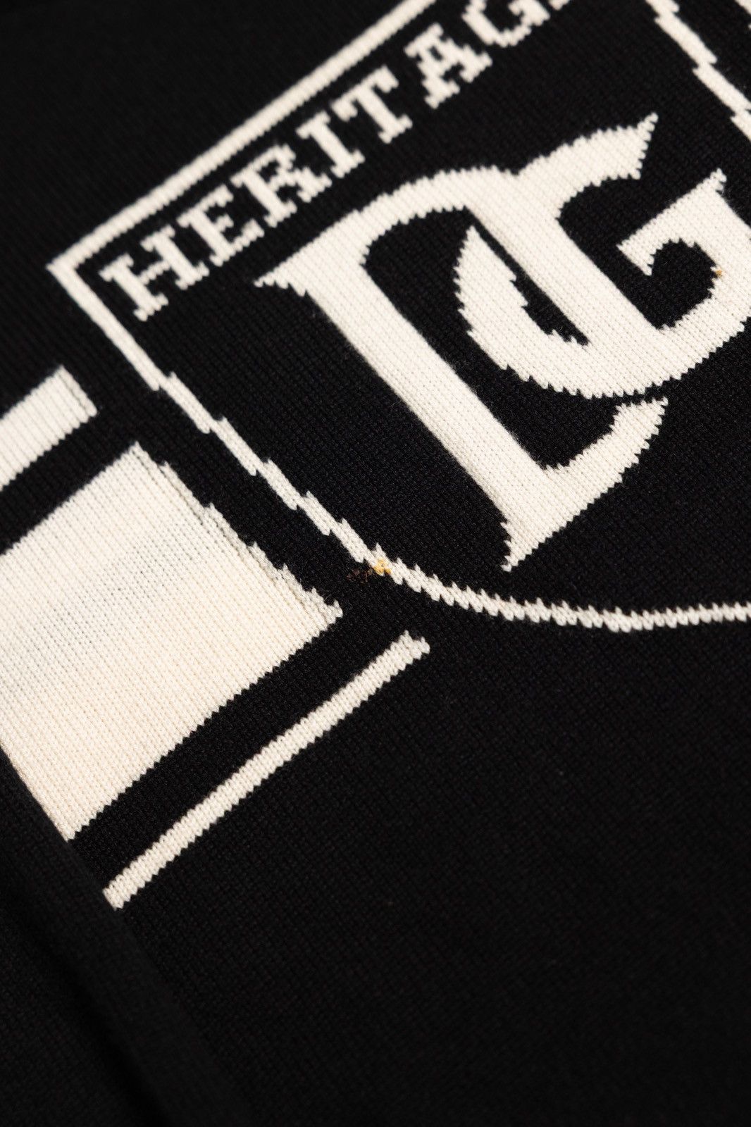 Dolce & Gabbana Dolce & Gabbana Cashmere Logo Sweater Size US L / EU 52-54 / 3 - 2 Thumbnail