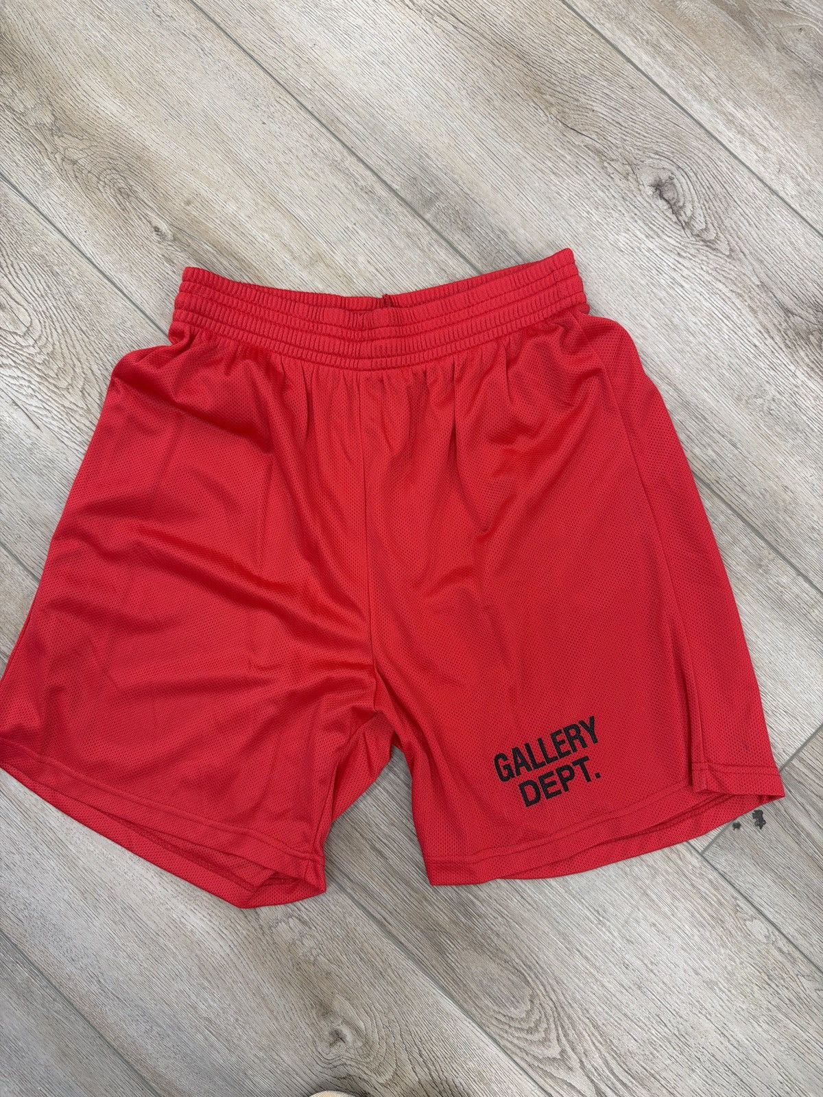 Gallery Dept. Gallery dept logo shorts red black large Size US 34 / EU 50 - 1 Thumbnail