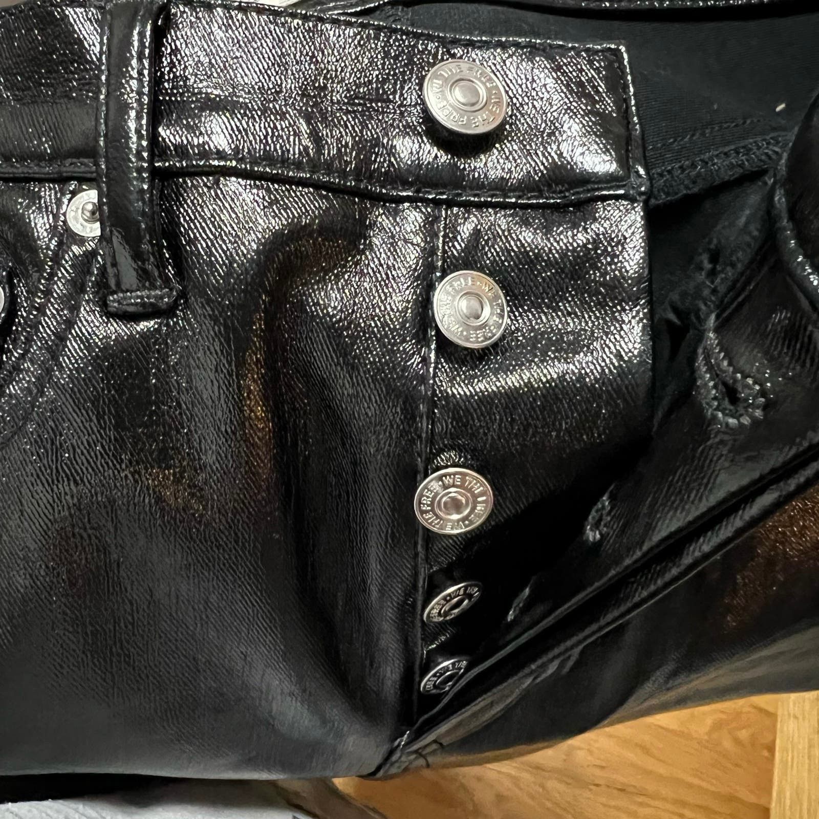 Free People Free People Phoenix Button Fly Skinny Jeans in Black size 25 Size 25" / US 0 / IT 36 - 6 Thumbnail