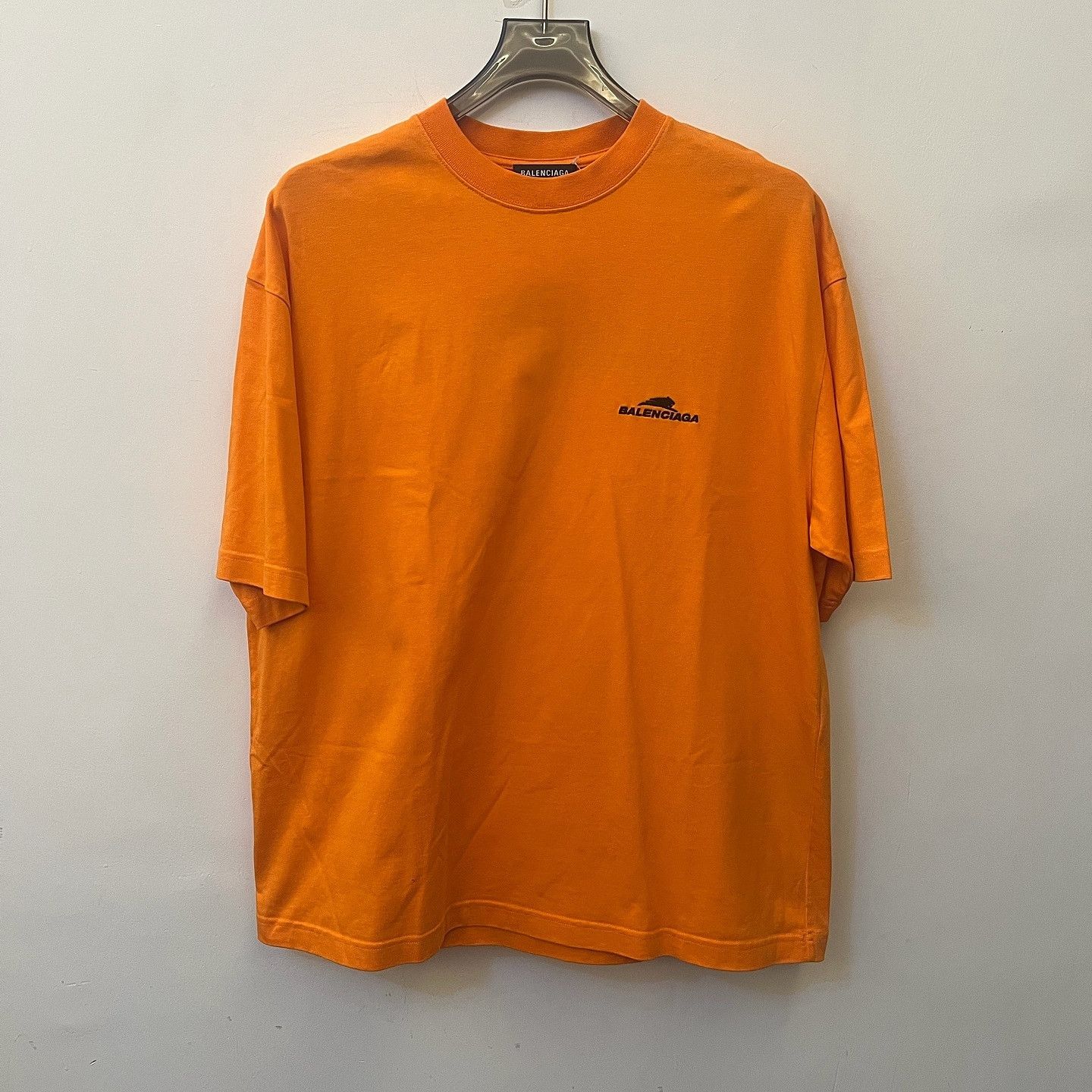Balenciaga Balenciaga Panther Logo Graphic T-Shirt US S Size US S / EU 44-46 / 1 - 1 Thumbnail