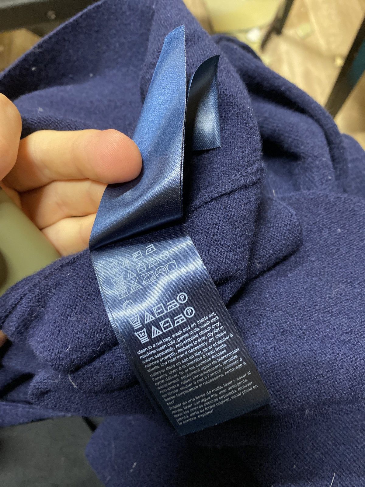 Tommy Hilfiger Vintage Tommy Hilfiger H Sweater Crew Neck Blue Knit Size L Size US L / EU 52-54 / 3 - 8 Thumbnail