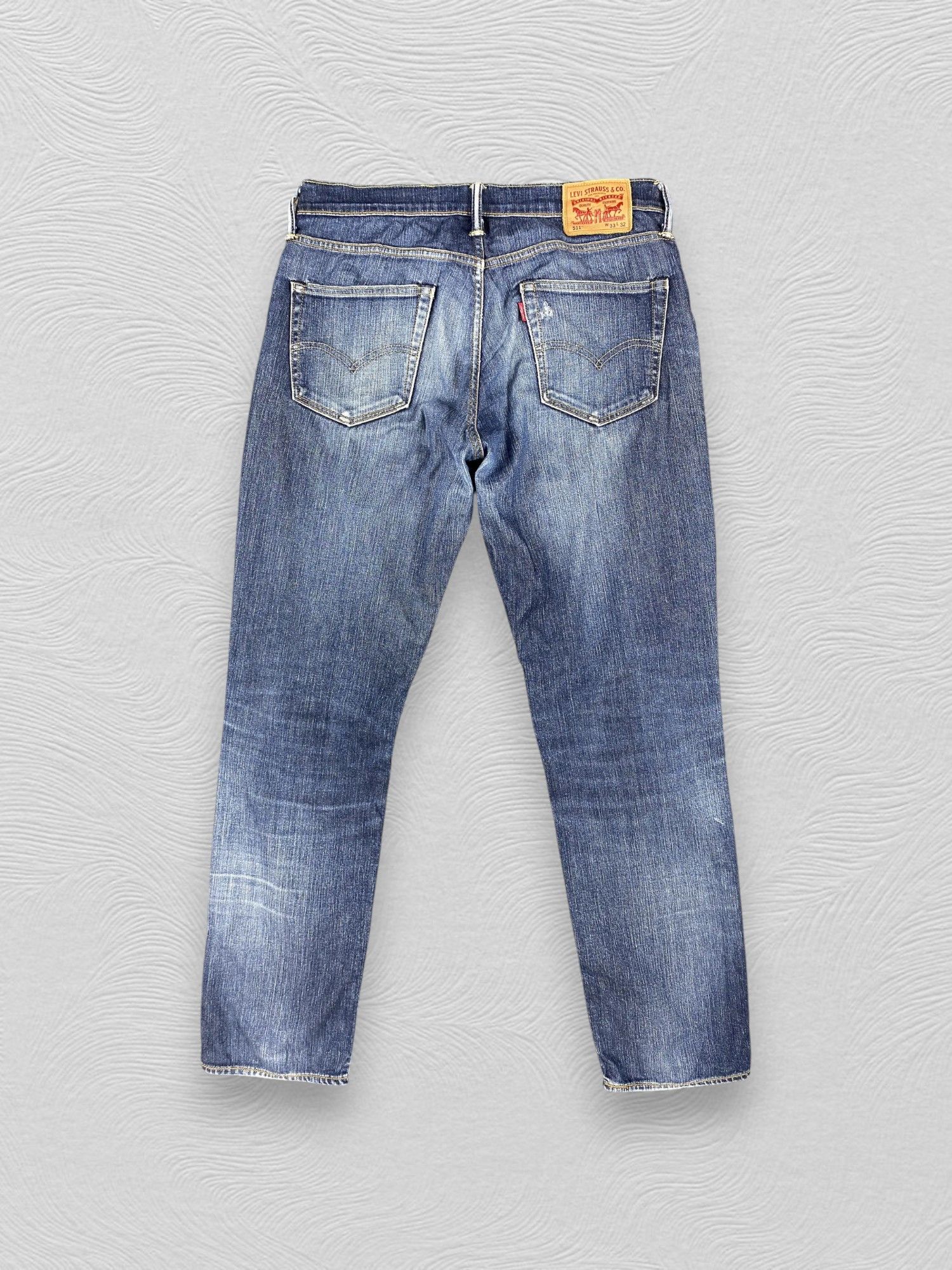 Levi's Distressed Blue Levi's 511 Jeans 33x32 Denim -JN1401 Size US 33 - 2 Thumbnail