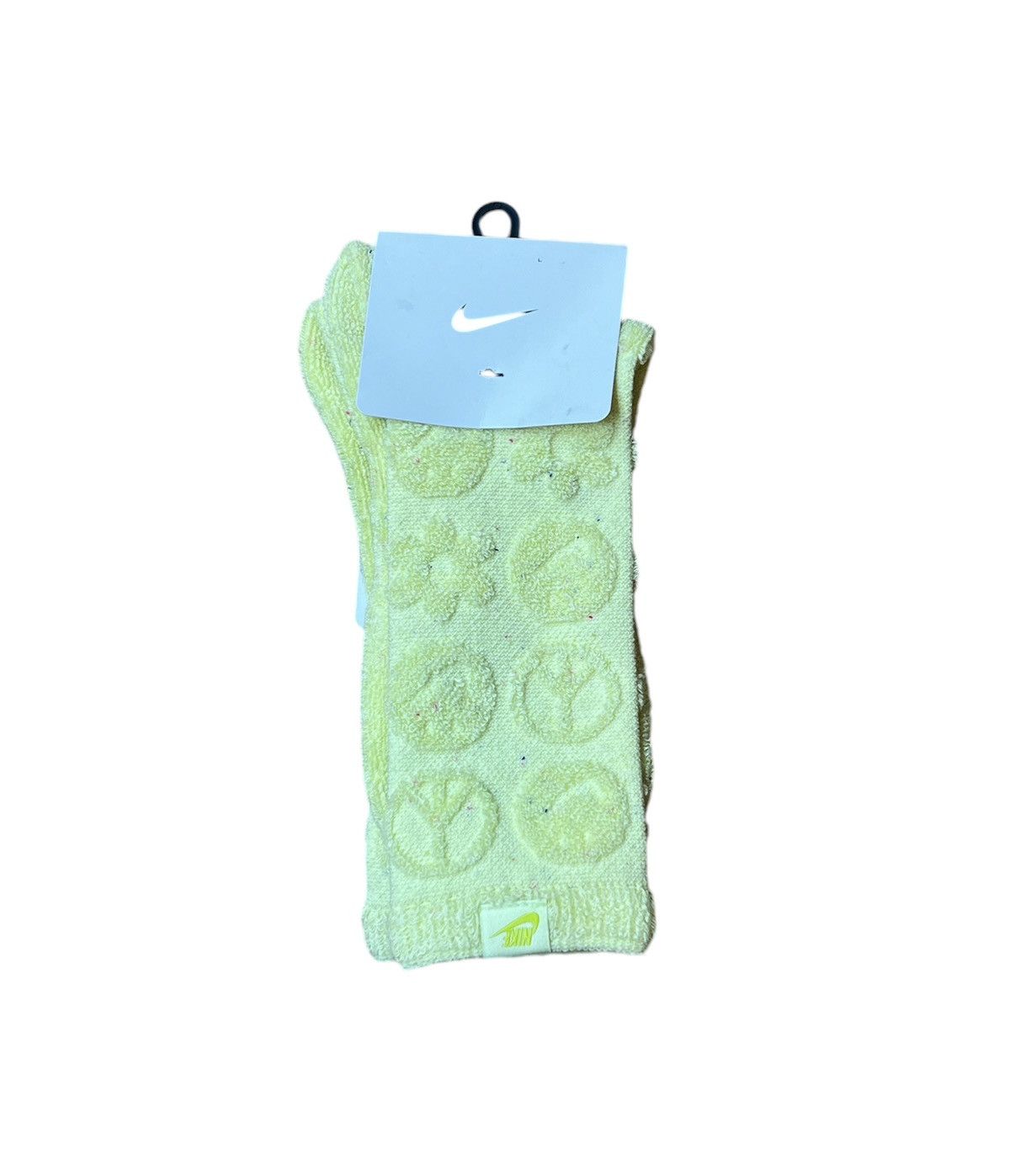 Nike Nike Everyday Plus Cushion Crew Socks Yellow FB4266-331 Size ONE SIZE - 1 Thumbnail