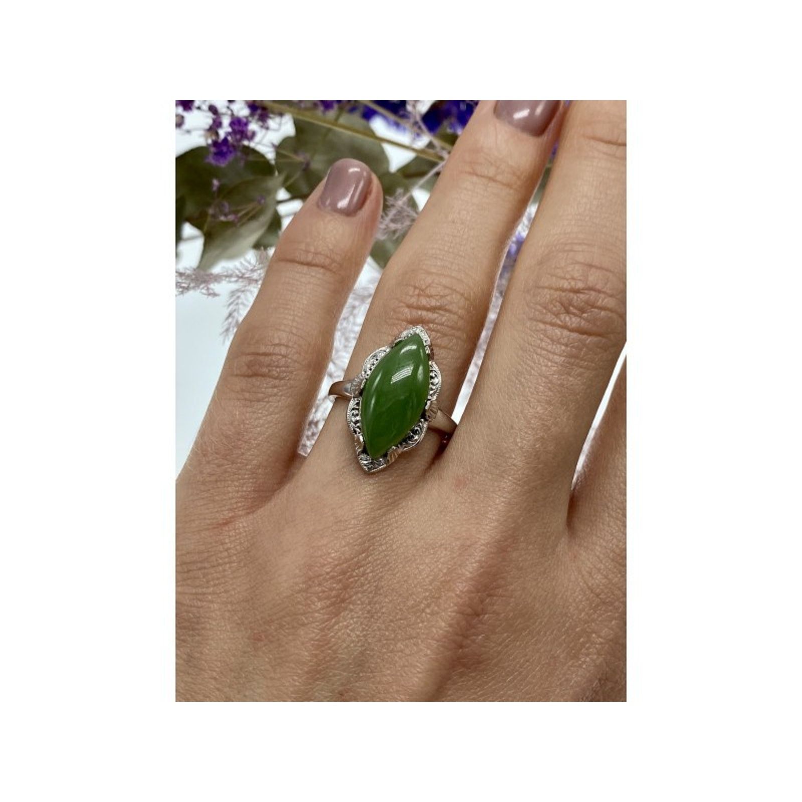 Jewelry 925 STERLING SILVER GREEN NEPHRITE ( JADE ) RING SIZE 7 Size ONE SIZE - 6 Thumbnail