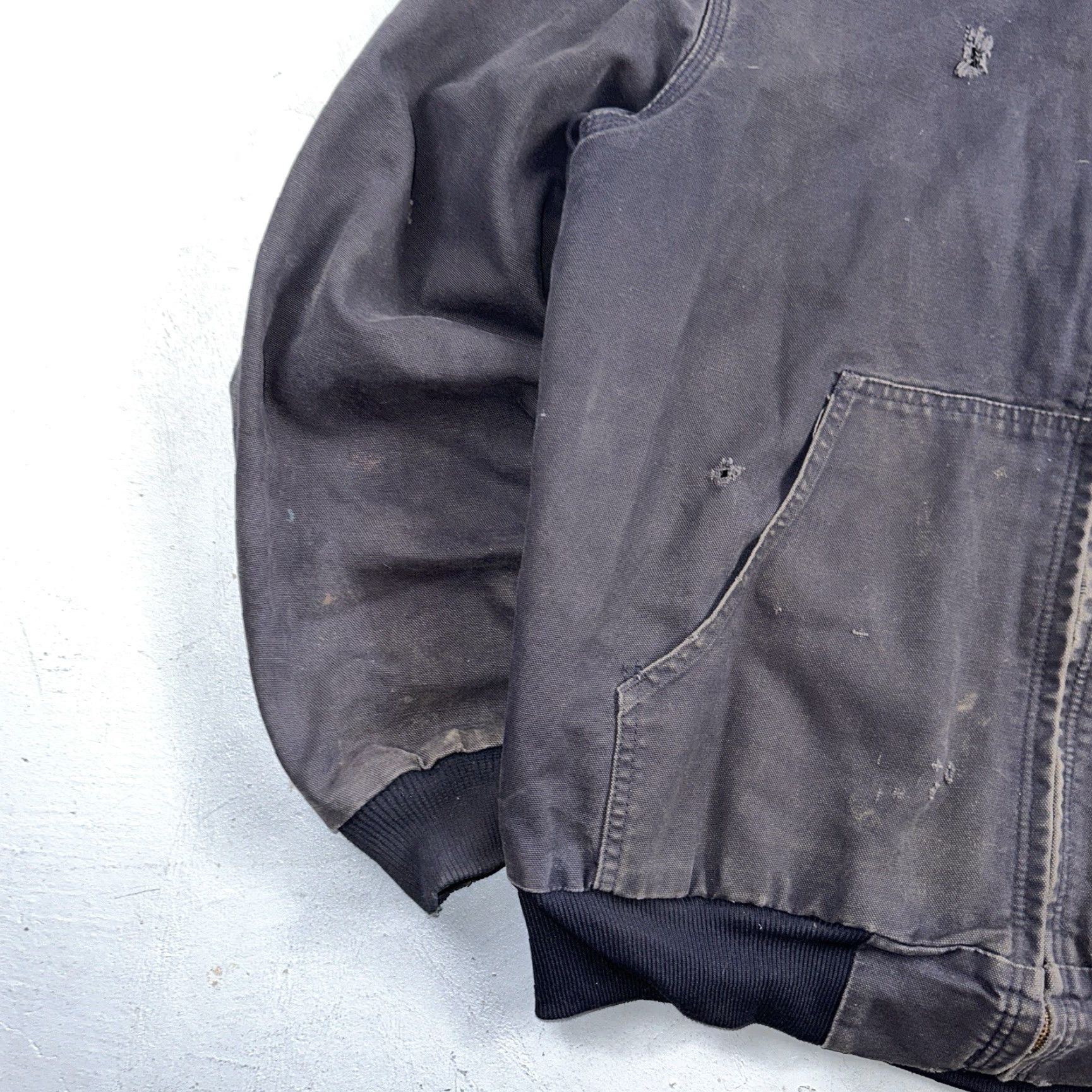 Carhartt VINTAGE Carhartt Jacket Bomber Jacket Mens L Purple Hooded 90s J208 MDT Thrashed Size US L / EU 52-54 / 3 - 3 Thumbnail