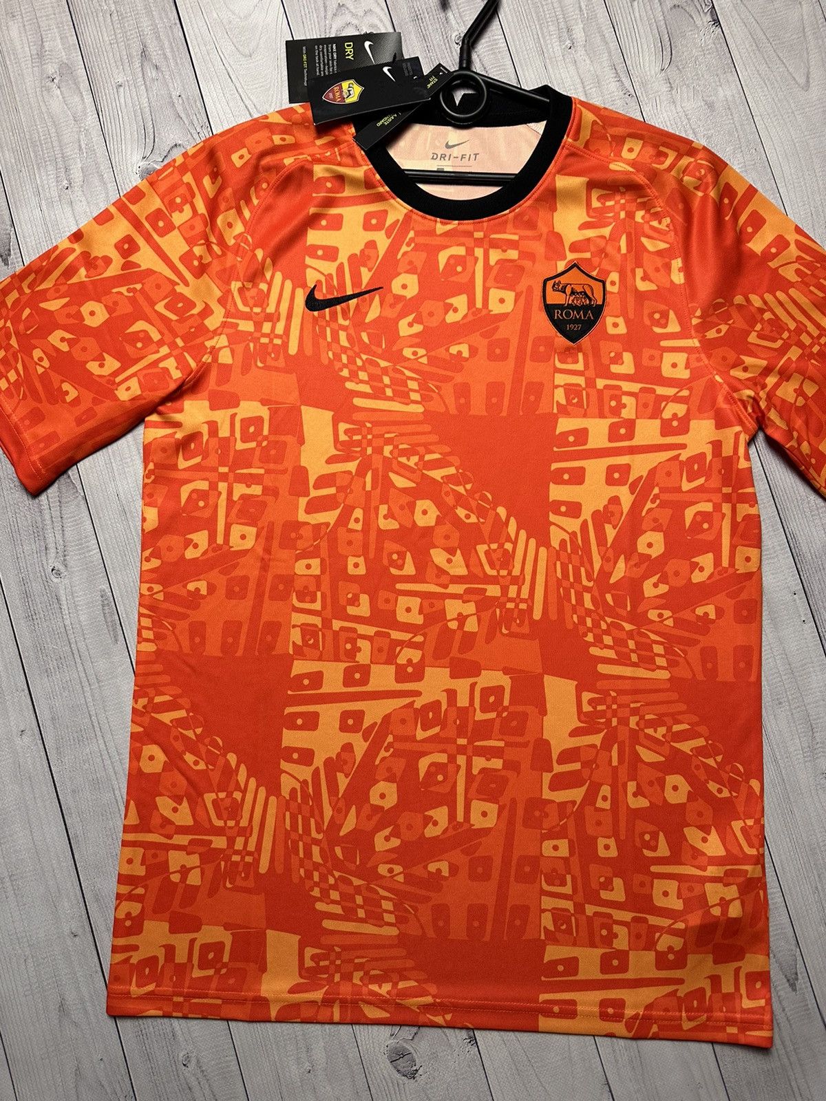 Nike AS Roma soccer jersey rare orange size M