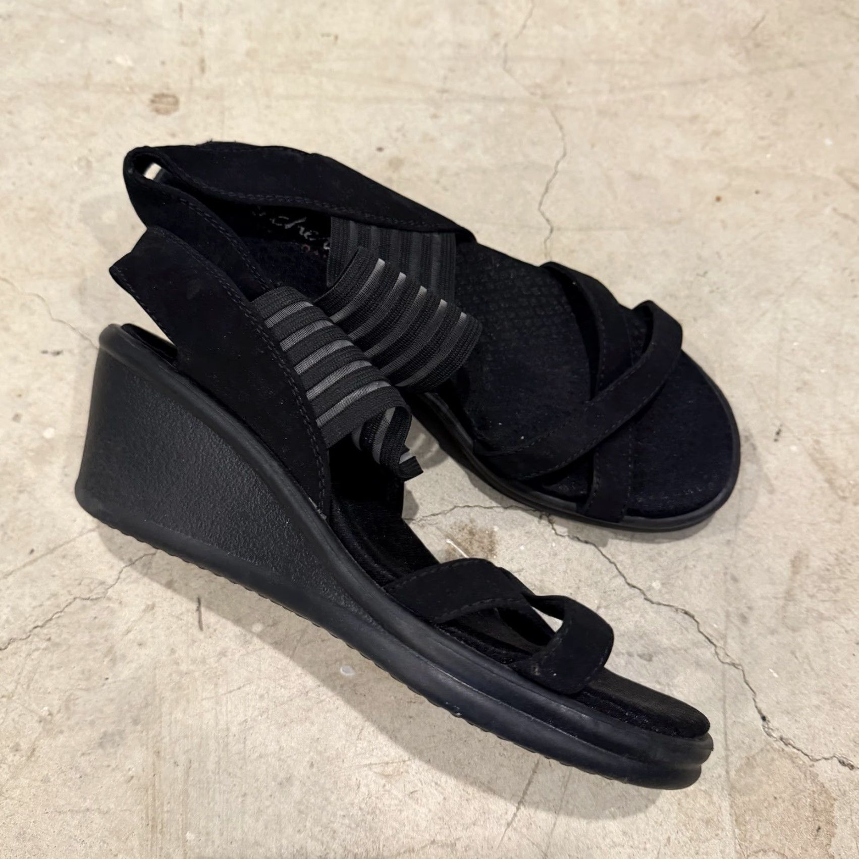 SKECHERS SKECHERS Black Wedge Sandals 31597 Rumble On Day Flirt Strappy Flip Flop Size 9 Womens Size US 6 / IT 36 - 2 Thumbnail