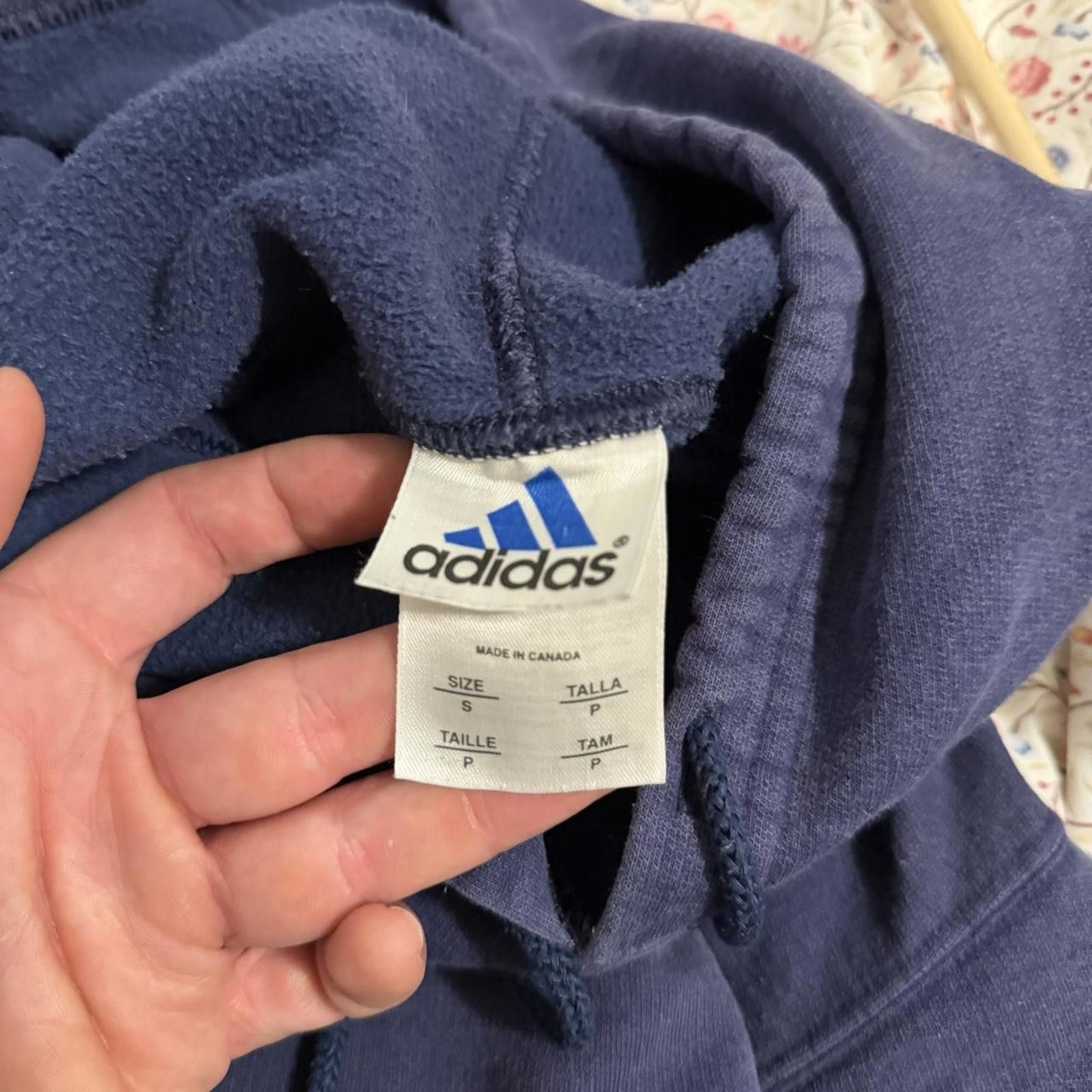 Adidas Vintage adidas pouch logo hoodie 90s S Size US S / EU 44-46 / 1 - 6 Thumbnail