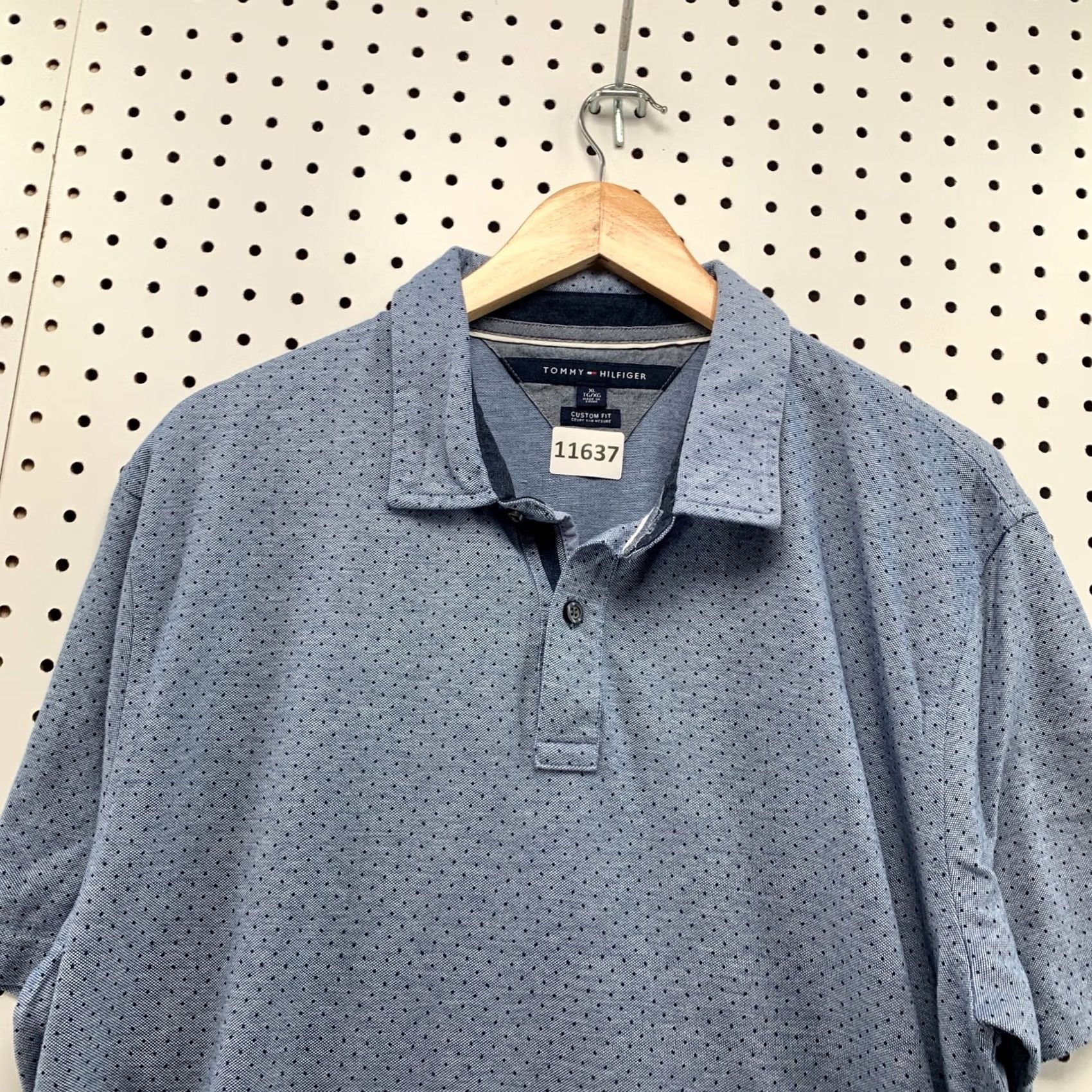 Tommy Hilfiger Tommy Hilfiger Polo Shirt Mens XL Blue Polka Dot Short Sleeve Casual Custom Fit Shirt Size US XL / EU 56 / 4 - 7 Thumbnail