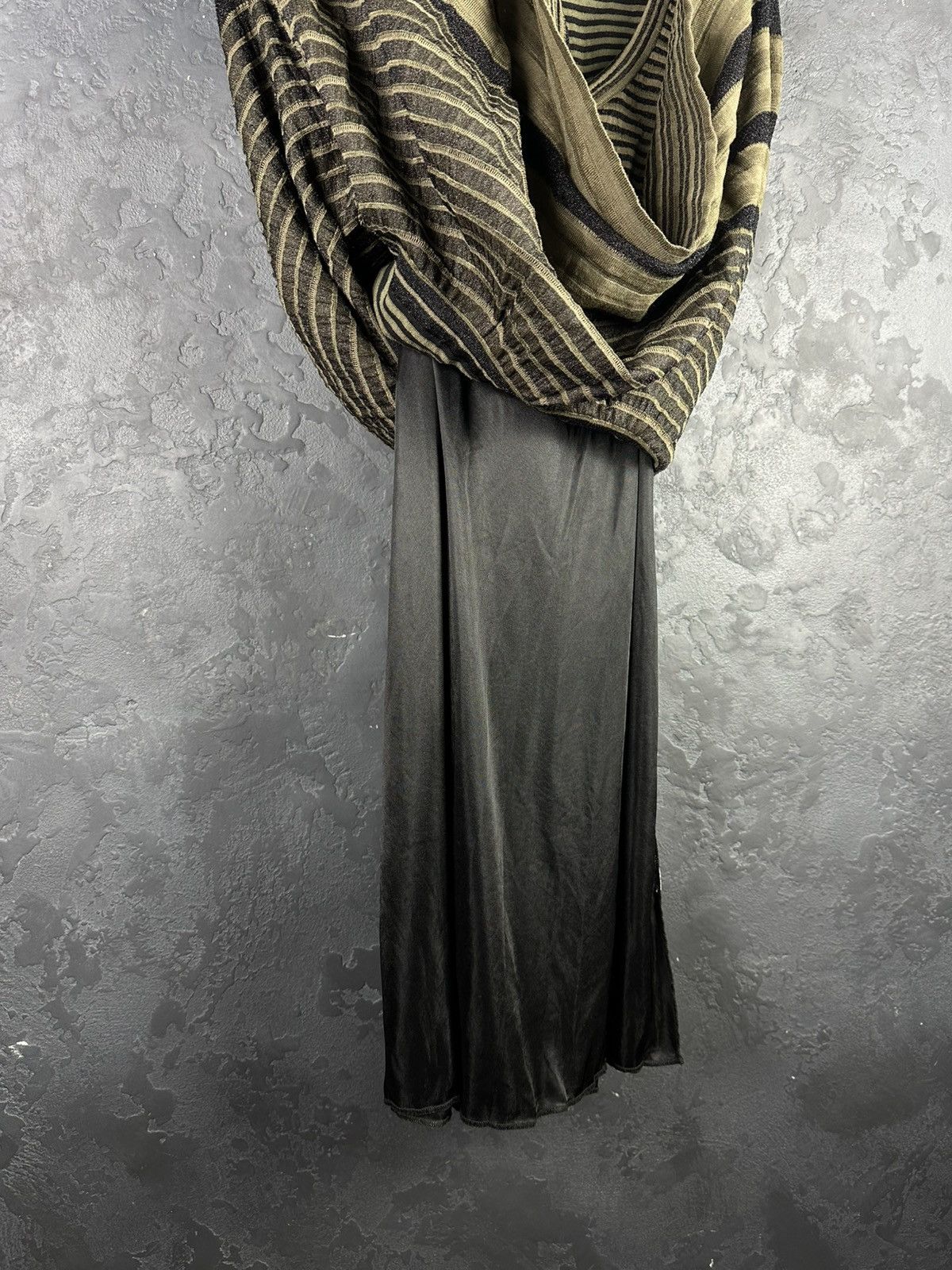 Missoni Vintage Missoni Sparkly Striped Pleated Dress Avant-Garde Size M / US 6-8 / IT 42-44 - 5 Thumbnail