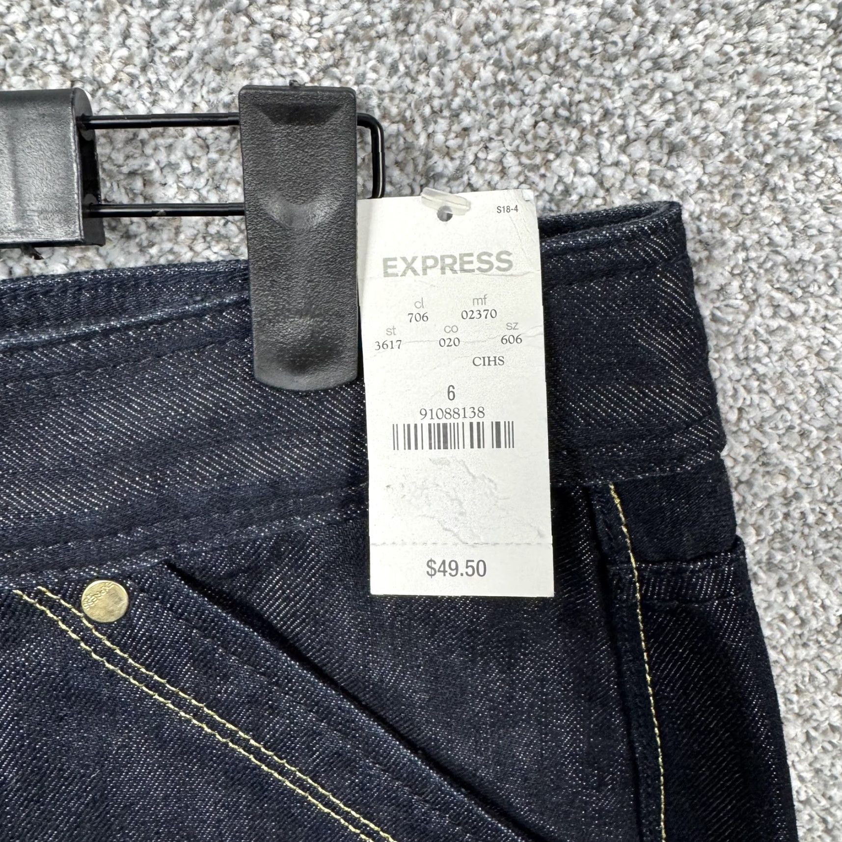 Express Express Jeans Skirt 6 Blue Denim Mini Pockets Sequin Party Casual Women Size 28" / US 6 / IT 42 - 2 Thumbnail