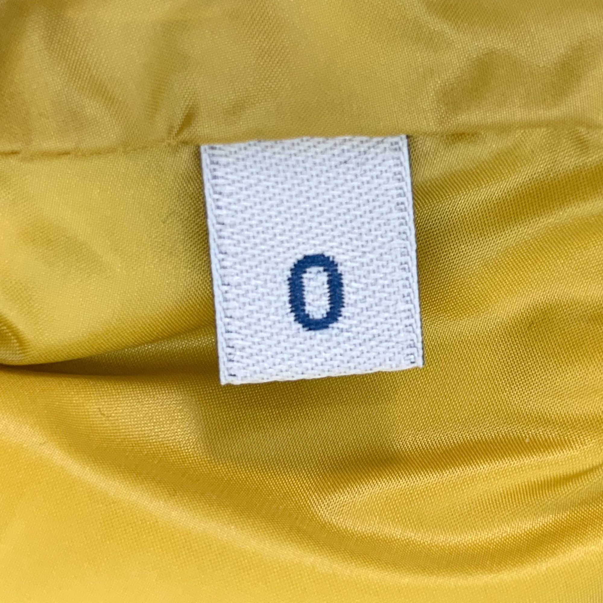 Moncler Moncler Serin Series Yellow Hooded Down Jacket W/ Drawstring Size XS / US 0-2 / IT 36-38 - 4 Thumbnail