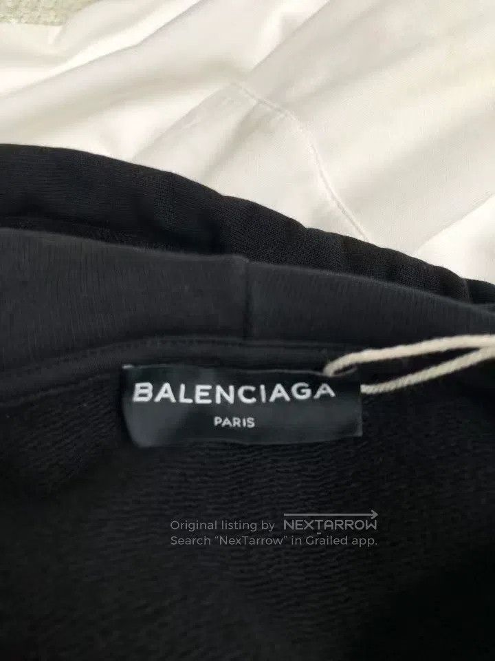 Balenciaga Balenciaga Logo Letter Sweatshirt Size US L / EU 52-54 / 3 - 4 Thumbnail