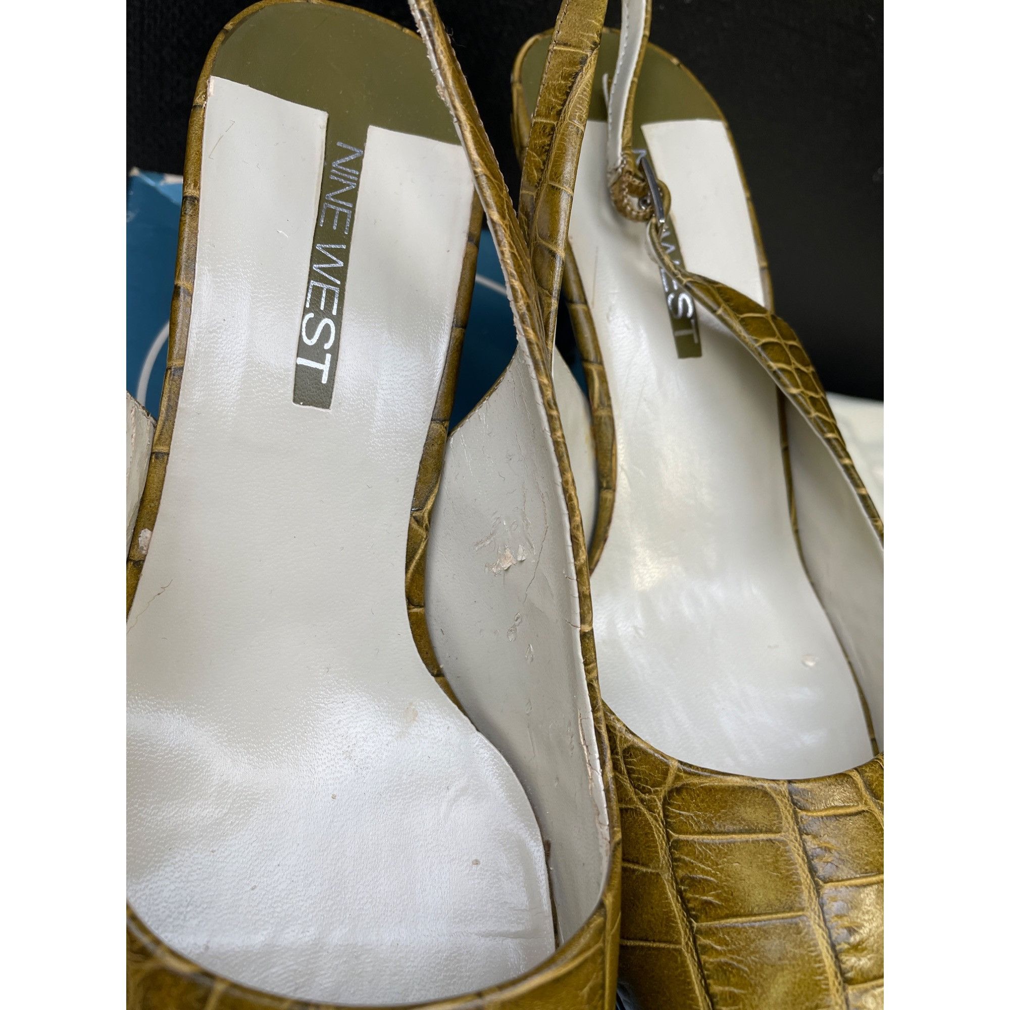 Nine West Nine West Womens LeatherGreen Croco Sling Back Shoes Pumps S Size US 8.5 / IT 38.5 - 8 Thumbnail