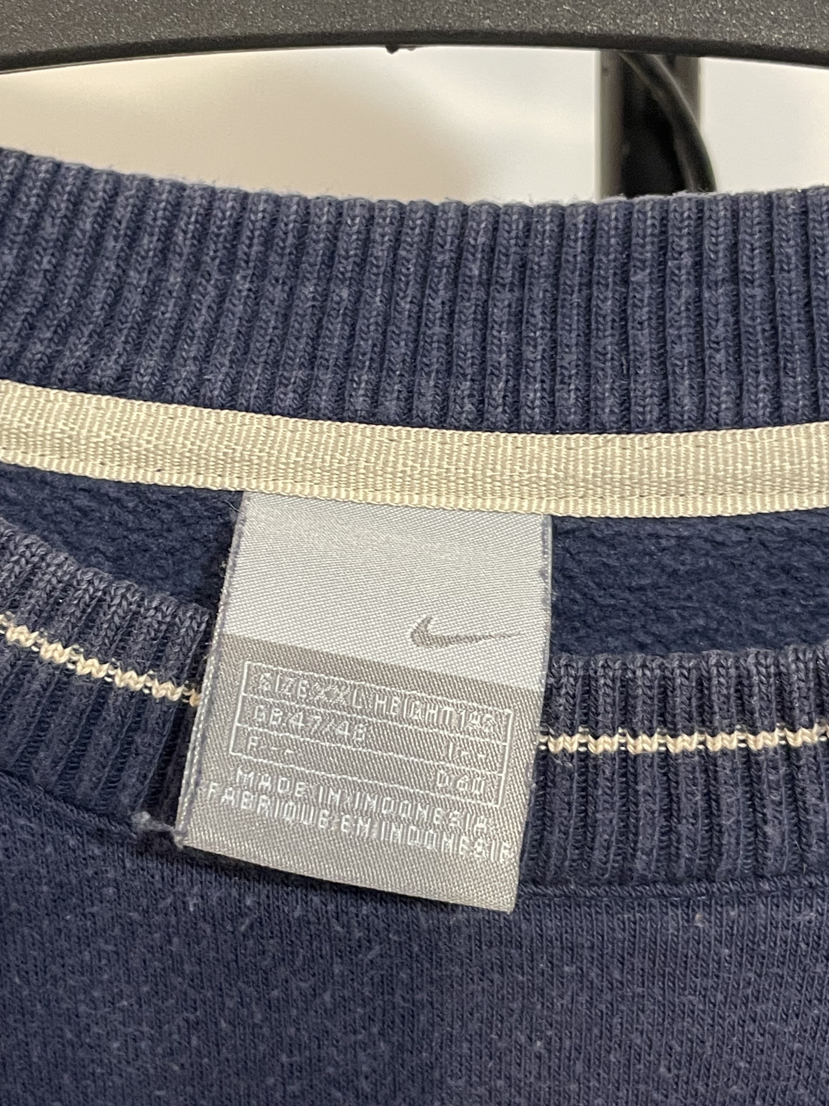 Nike Nike centr Logo vintage Size US XXL / EU 58 / 5 - 5 Thumbnail