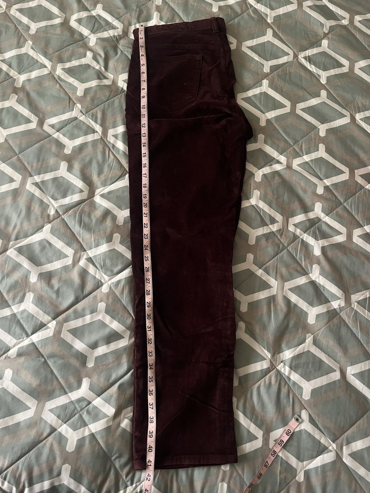 Banana Republic 33x32 Banana Republic Burgundy Corduroy Pants Size US 33 - 4 Thumbnail