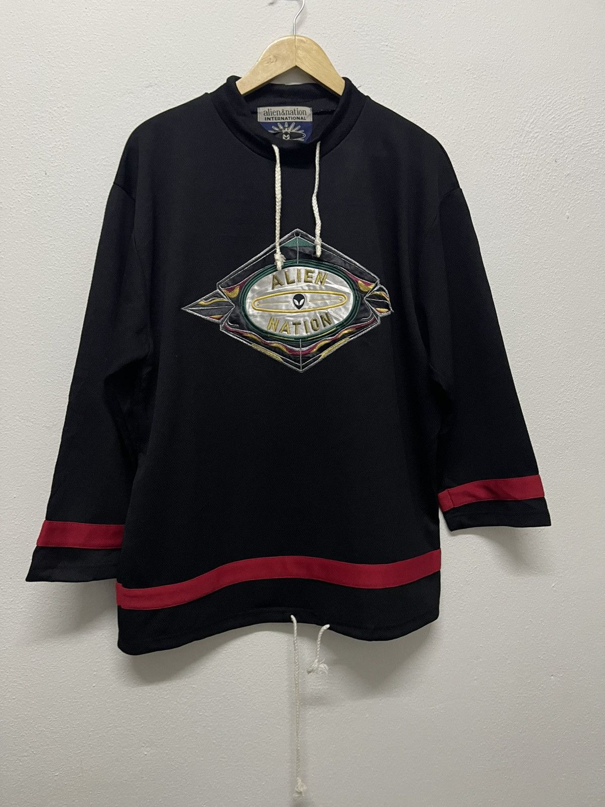 Alien Workshop 90s ALIEN WORKSHOP HIP HOP STYLE JERSEY LONG SLEEVE RARE Size US L / EU 52-54 / 3 - 4 Thumbnail