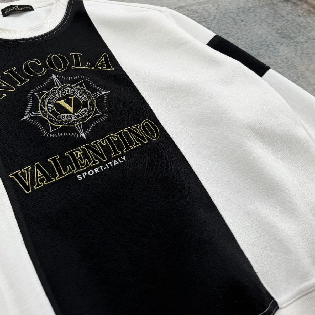 Valentino VTG Nicola Valentino Embroidered Logo Colorblock Crewneck Size US L / EU 52-54 / 3 - 8 Thumbnail