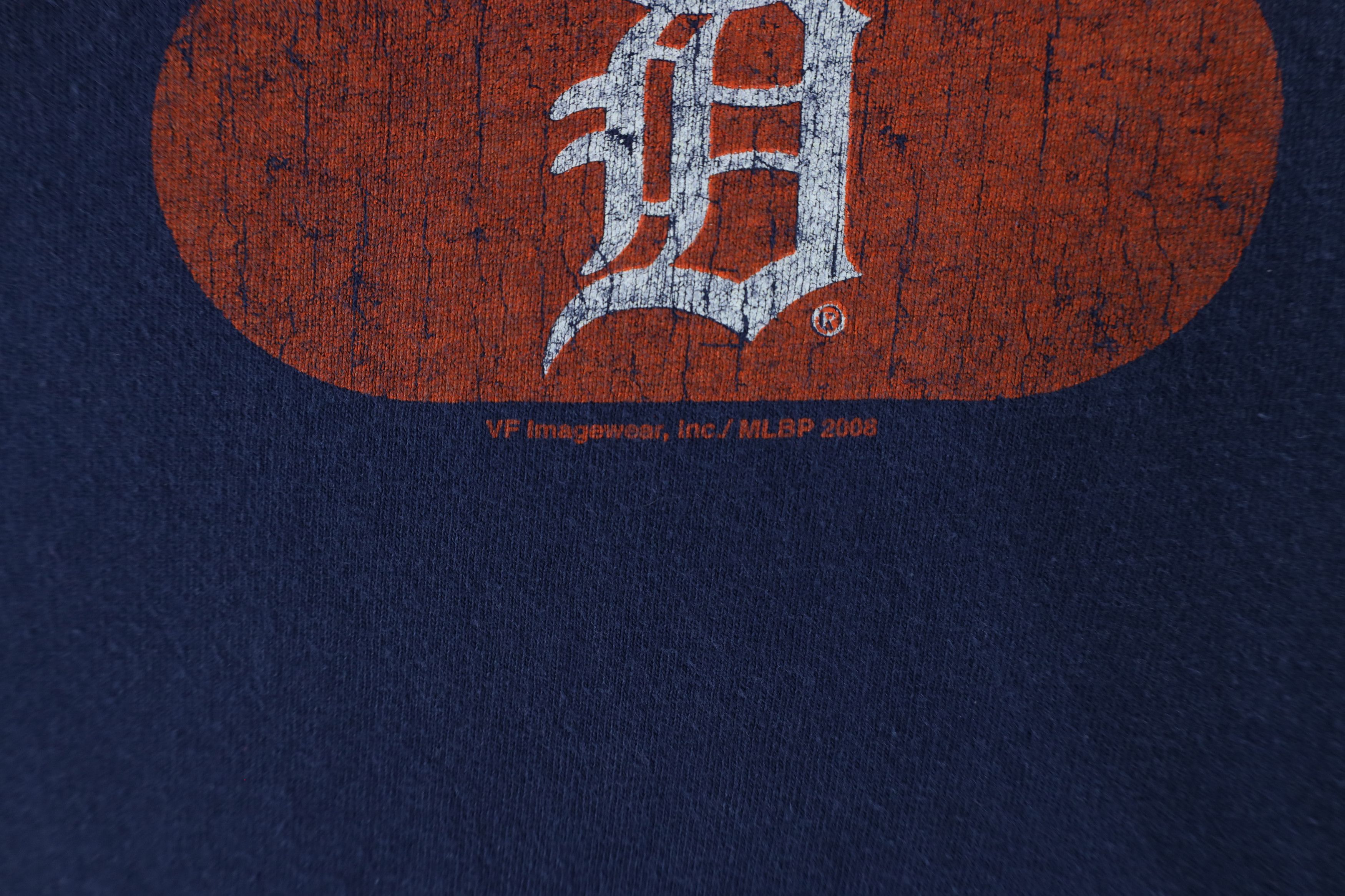 Majestic × Vintage Vintage Majestic Out Script Detroit Tigers Baseball T-Shirt Size US XXL / EU 58 / 5 - 5 Thumbnail