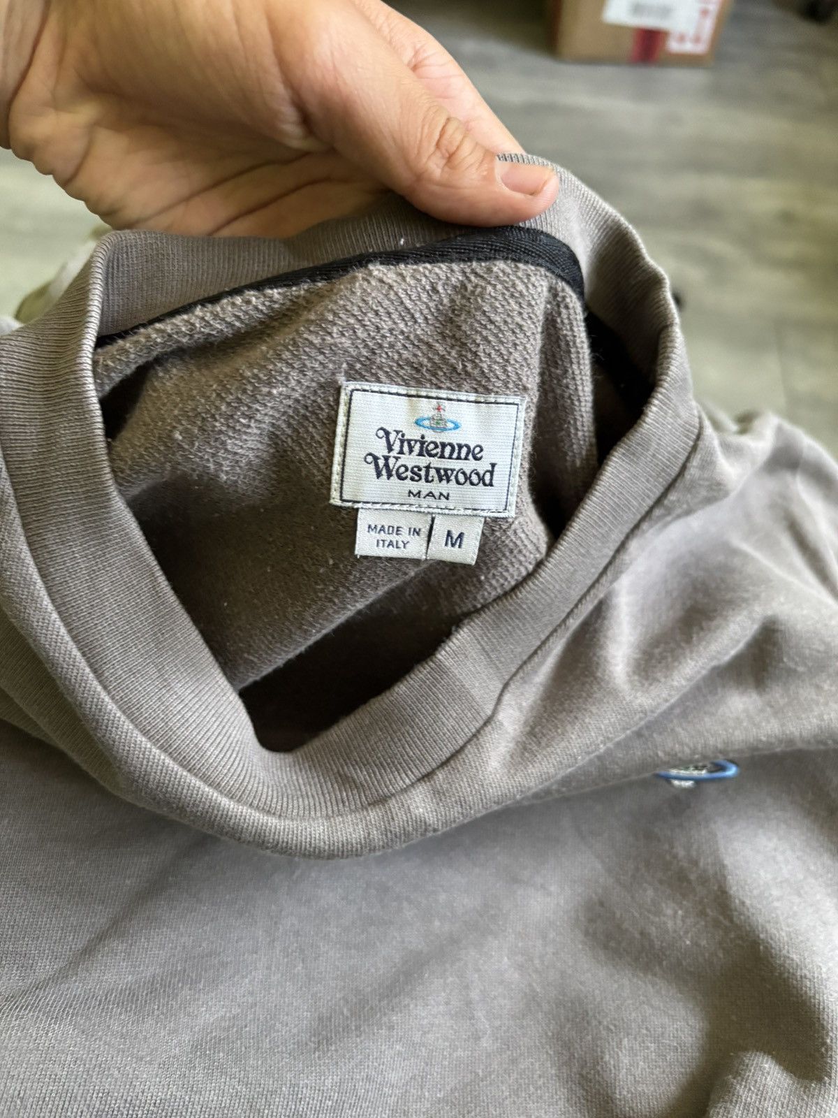 Vivienne Westwood Crewneck Vivienne Westwood rare cw italy Size US M / EU 48-50 / 2 - 3 Thumbnail