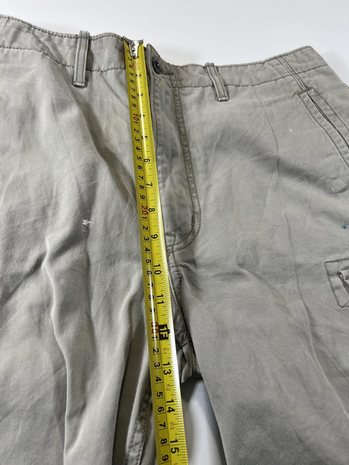 Other Men's Levi’s Cargo Shorts with Multiple Pockets Size US 32 / EU 48 - 8 Thumbnail