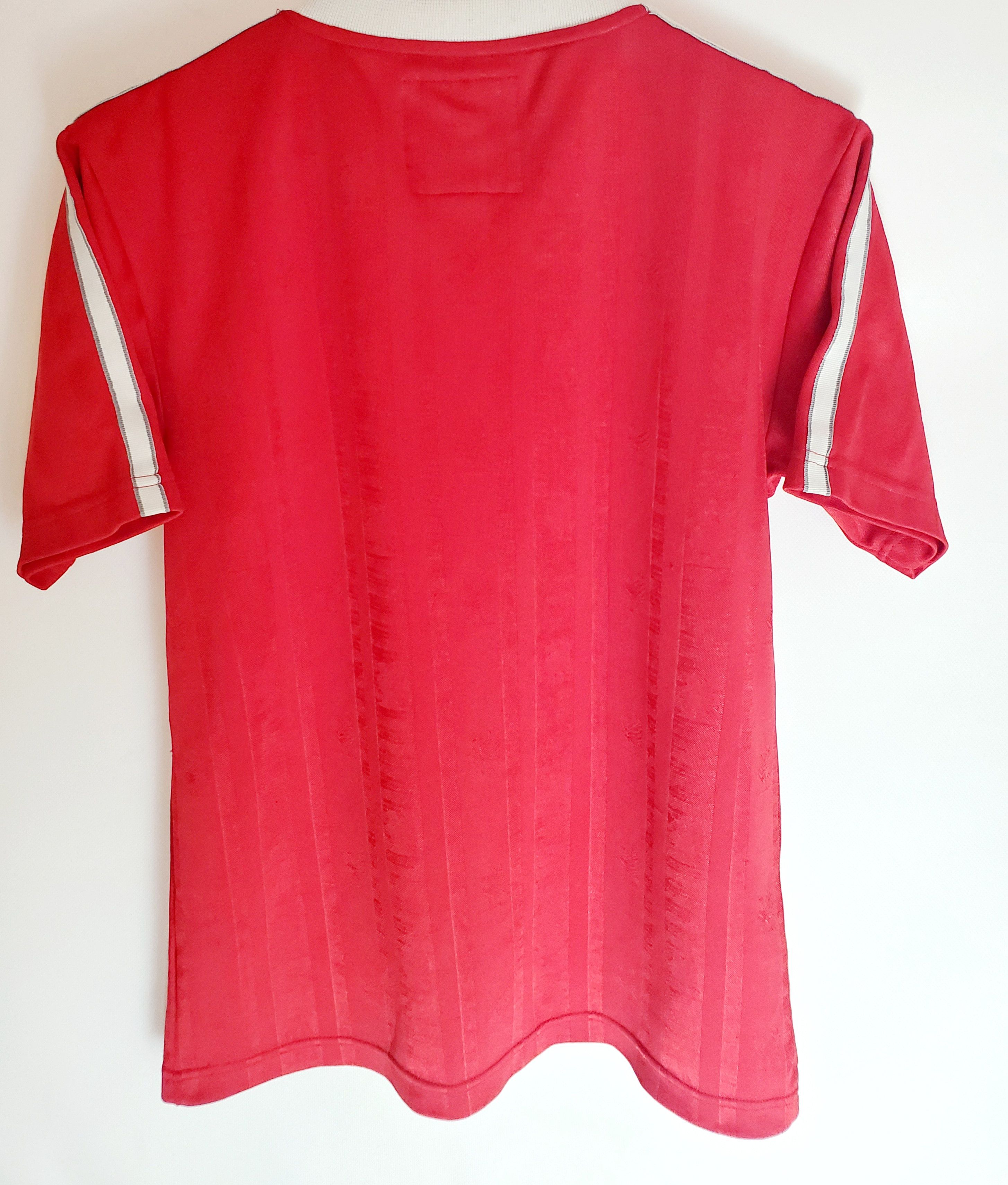 Vintage RETRO REPLICA LIVERPOOL 1987/1988 HOME SOCCER JERSEY M Size US M / EU 48-50 / 2 - 6 Thumbnail