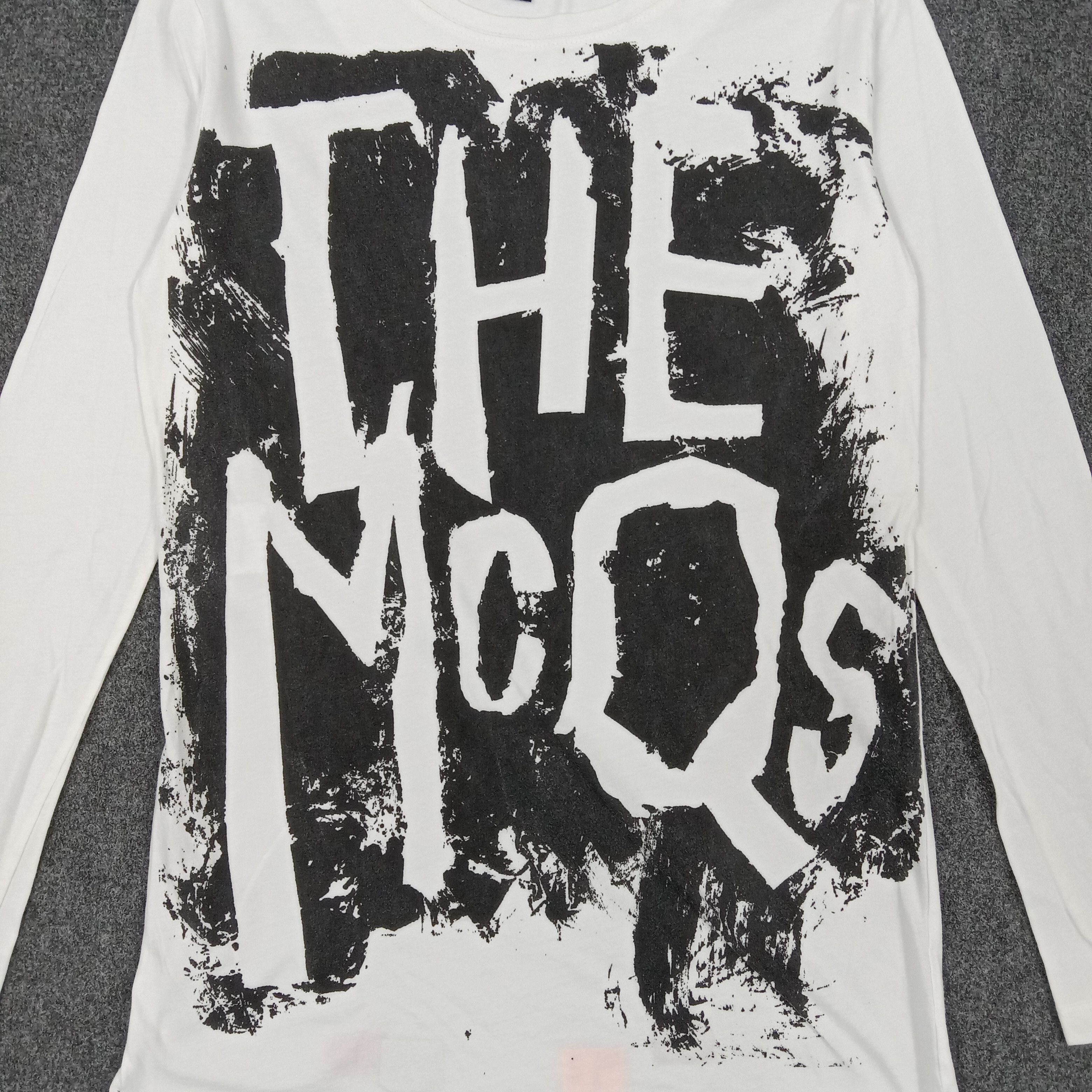 Alexander McQueen × MCQ × Vintage The McQs MC Queen Alexander McQueen Tshirt Size S / US 4 / IT 40 - 2 Thumbnail