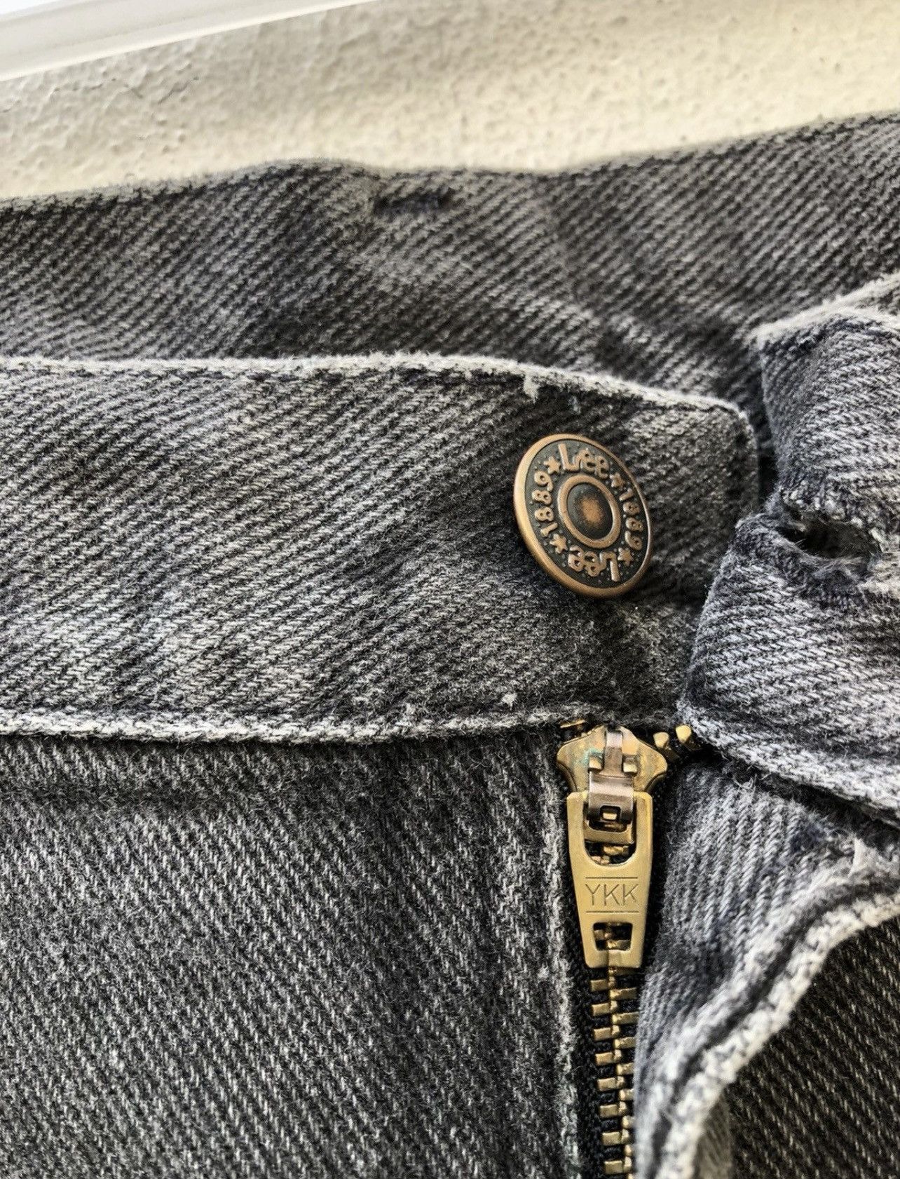 Lee Vintage 80s Lee Usa Faded Black Denim Distressed Jeans Size US 34 / EU 50 - 8 Thumbnail