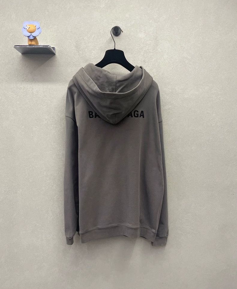 Balenciaga Balenciaga Gray Letter Logo Hoodie Size US S / EU 44-46 / 1 - 2 Thumbnail
