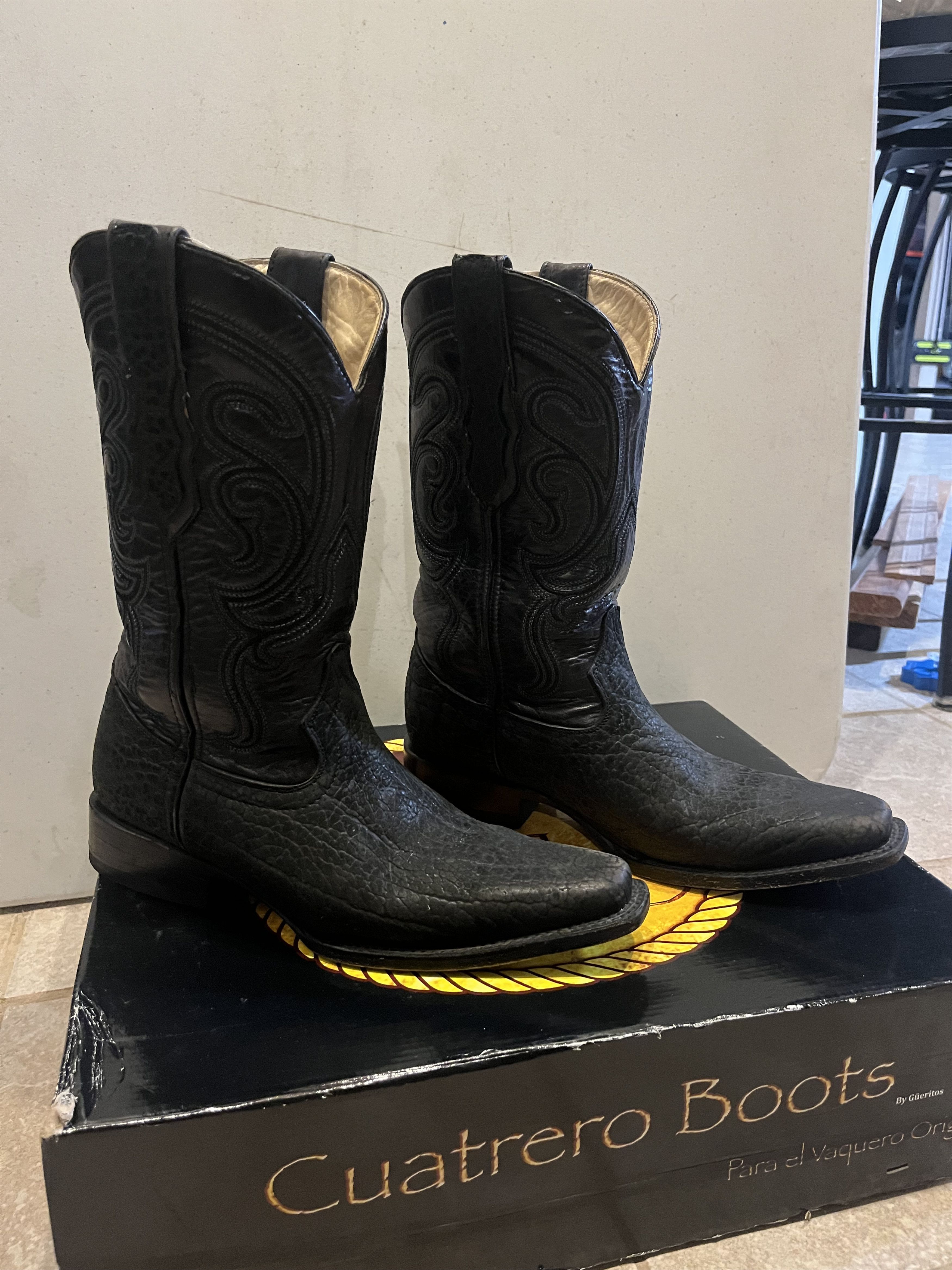 Other Black Leather Cowboy Boots Size US 8 / EU 41 - 1 Thumbnail