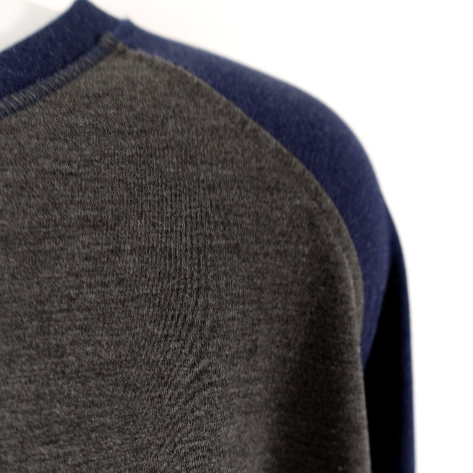 Orvis Orvis XXL Blue Gray Long Sleeve Crew Neck Sweater Tee Polyes Size US XXL / EU 58 / 5 - 3 Thumbnail
