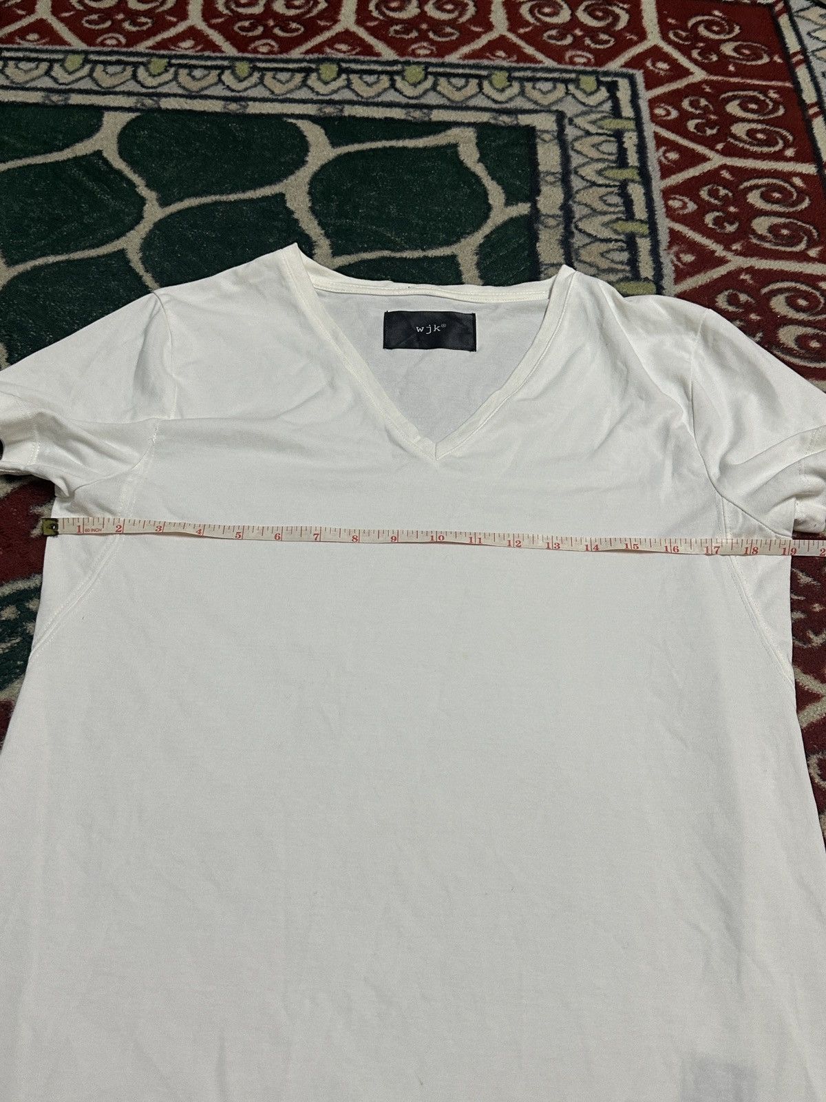 Carpe Diem Wjk®️ V-Neck S/S Tee Size US M / EU 48-50 / 2 - 3 Thumbnail