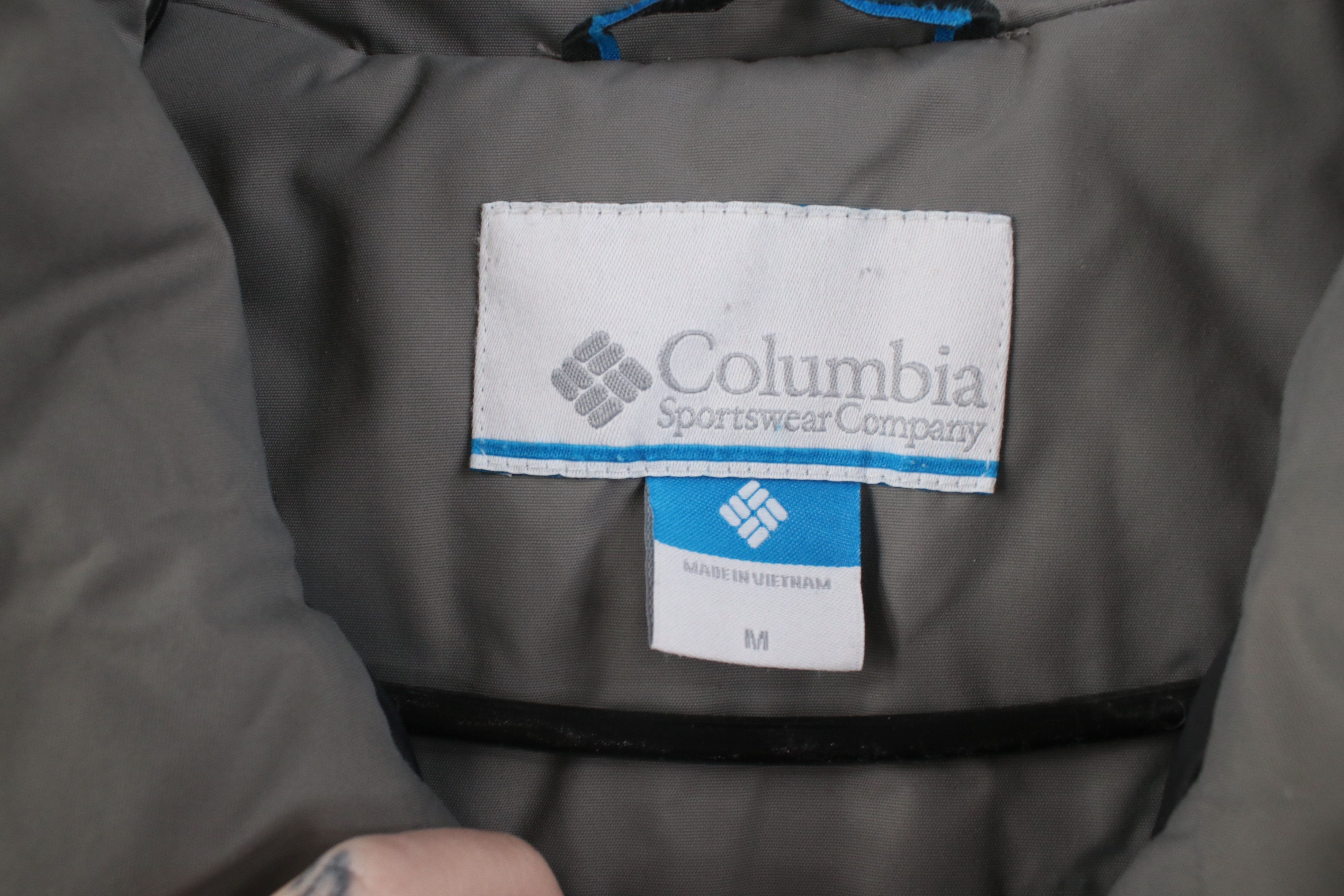 Columbia Y2K Columbia Spell Out Waterproof Hooded Puffer Jacket Gray Size US M / EU 48-50 / 2 - 10 Thumbnail