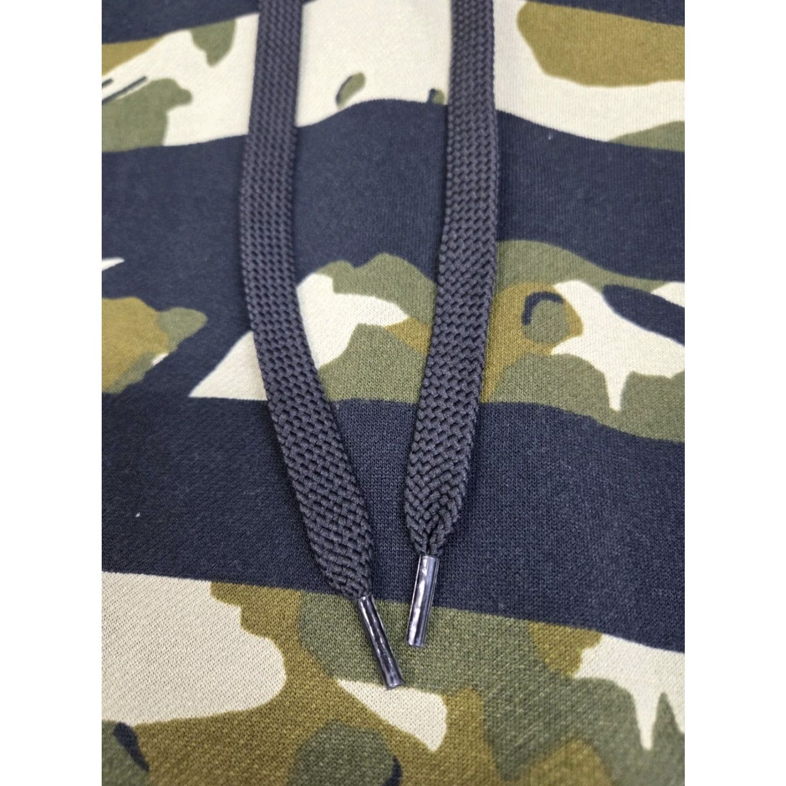 Nike Nike Dri-Fit Long Sleeve Hoodie Mens Black/Green Camo Pullover L Size US L / EU 52-54 / 3 - 7 Thumbnail