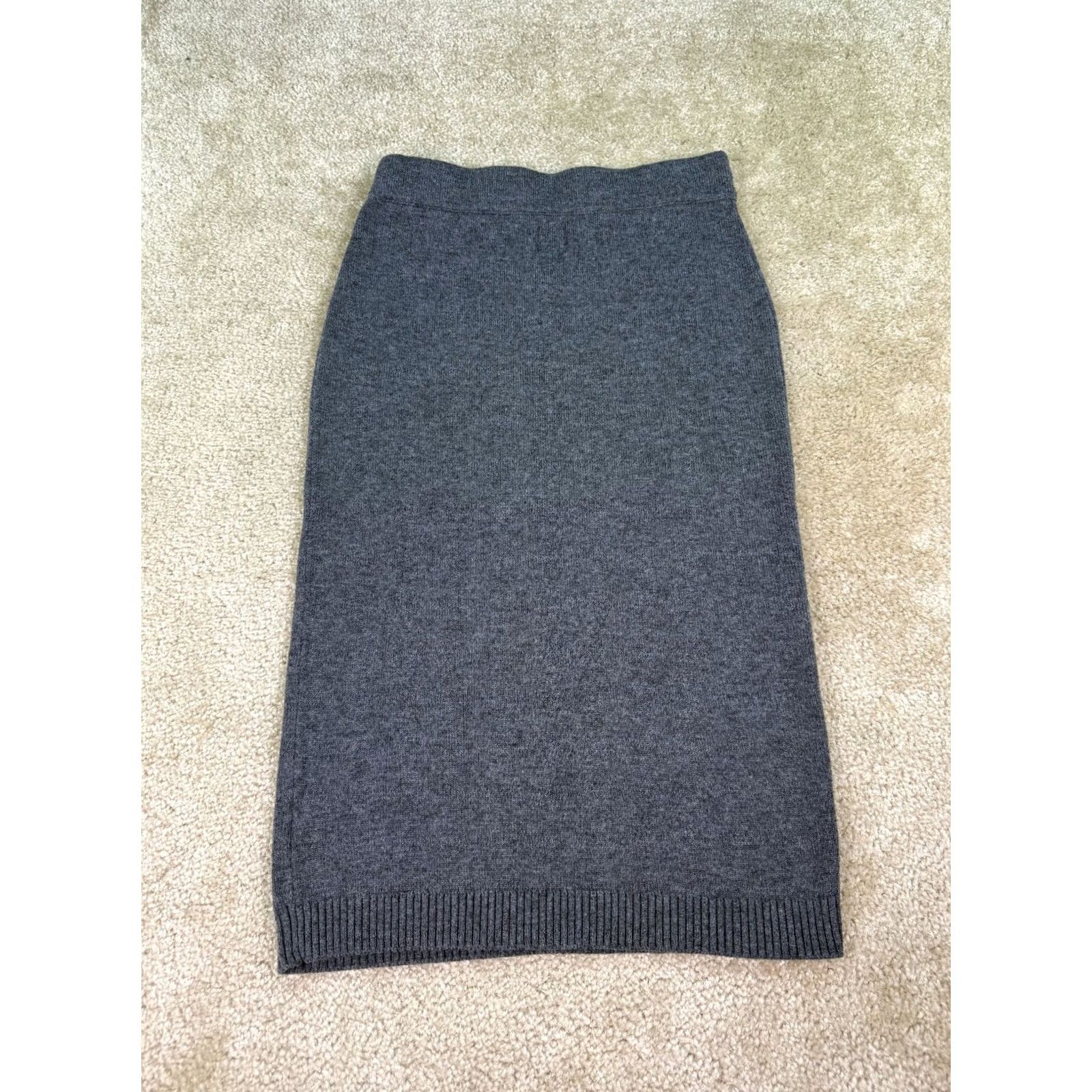 Gap Gap Midi Skirt Womens Small Merino Wool Blend Stretch Office Career Gray Knit B941 Size 28" / US 6 / IT 42 - 6 Thumbnail