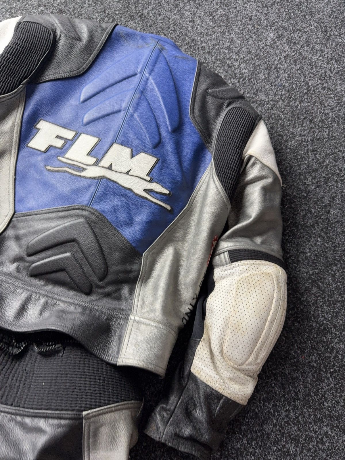 Genuine Leather Leather Motorcycle Racing Pants Spidi Suit Costume Size US S / EU 44-46 / 1 - 16 Thumbnail