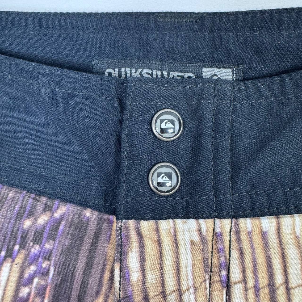 Quiksilver Quiksilver Board Shorts Vintage White Print Surf Swim Size S Size US 30 / EU 46 - 5 Thumbnail
