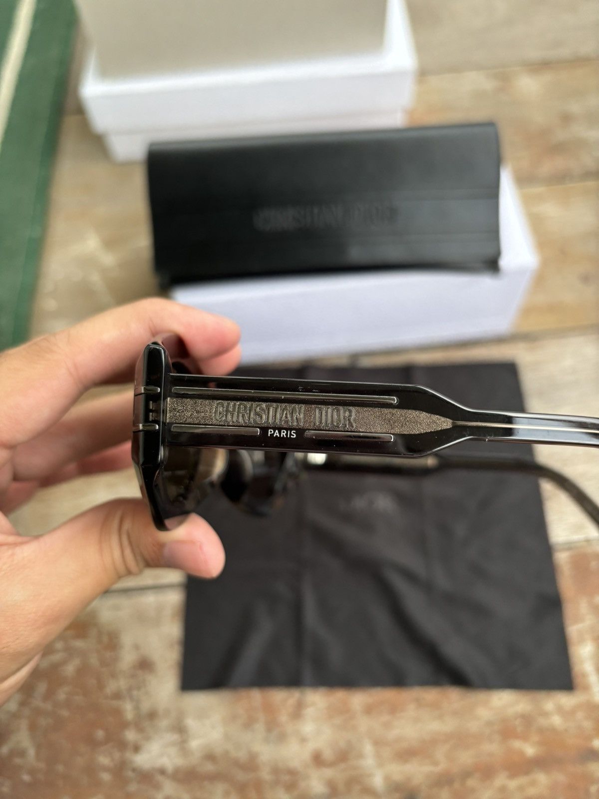 Dior DiorSignature B1U Size ONE SIZE - 8 Thumbnail