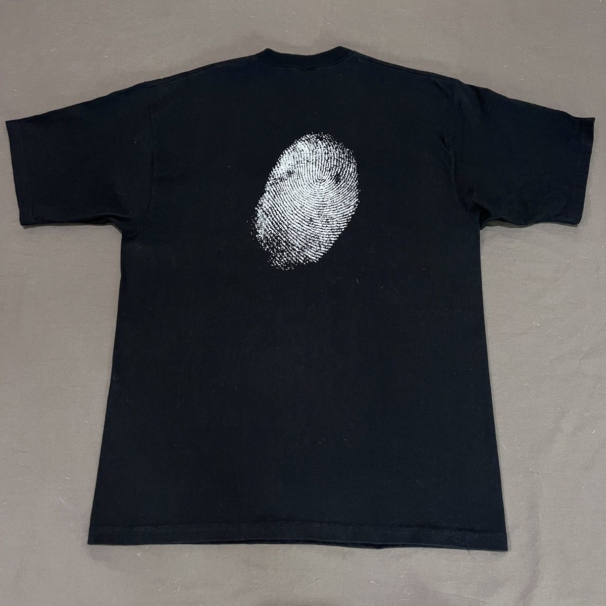 Fruit Of The Loom Vintage 90s Eagle Operation Enigma Fingerprint Tee Military Size US L / EU 52-54 / 3 - 3 Thumbnail