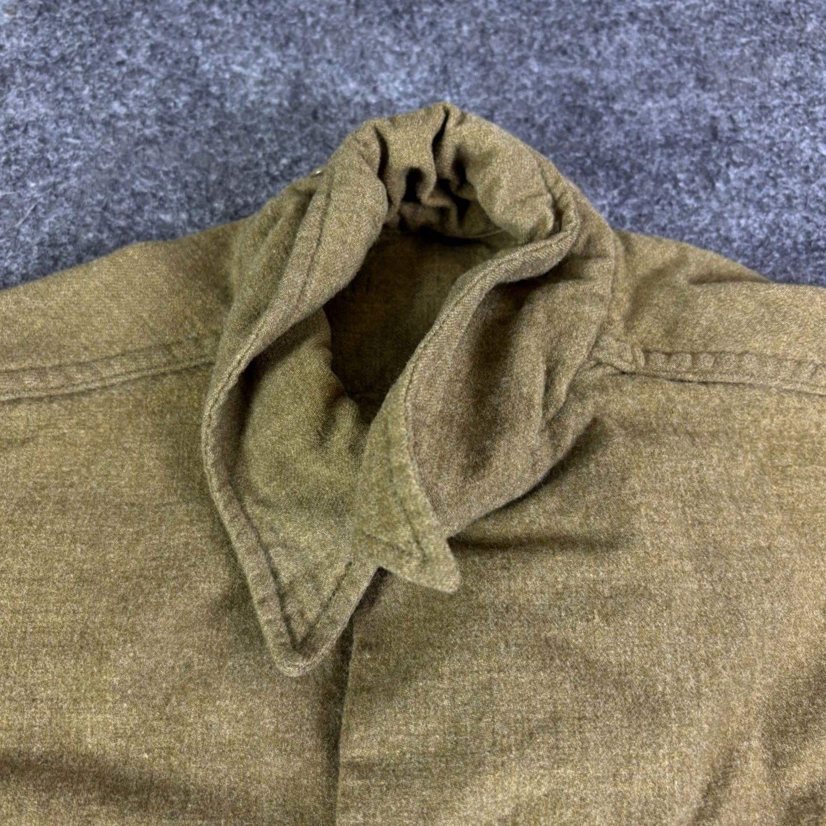Vintage VINTAGE Military Wool Flannel Field Shirt Khaki Brown Button Up Heavyweight Pockets Casual Mens S Brown Size US S / EU 44-46 / 1 - 5 Thumbnail