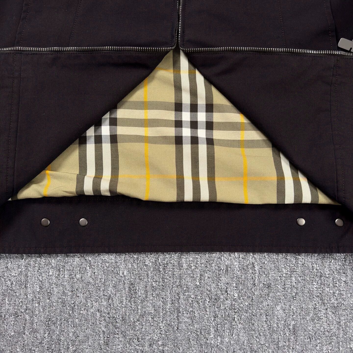 Burberry Burberry Tan Lapel Jacket 50 EU Near New Size US M / EU 48-50 / 2 - 7 Thumbnail