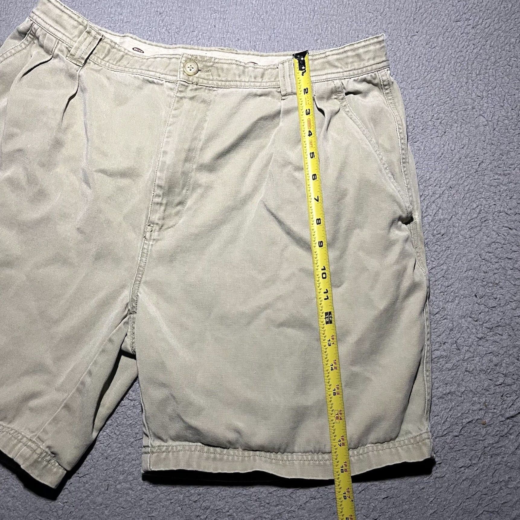 Tommy Bahama Beige Mens Pleated Lightweight Casual Preppy Beach Golf Shorts by Tommy Bahama Size 36 Grailed