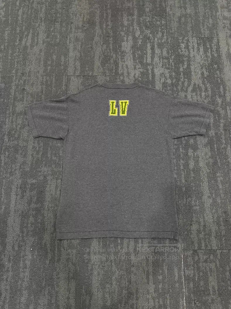 Louis Vuitton Louis Vuitton 25 New Dog Paws Grey Short Sleeve T-Shirt Size US S / EU 44-46 / 1 - 2 Thumbnail
