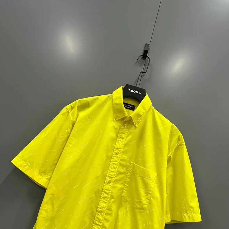 Balenciaga Balenciaga size 37 All-printed bullet screen logo short-sl Size US XS / EU 42 / 0 - 3 Thumbnail