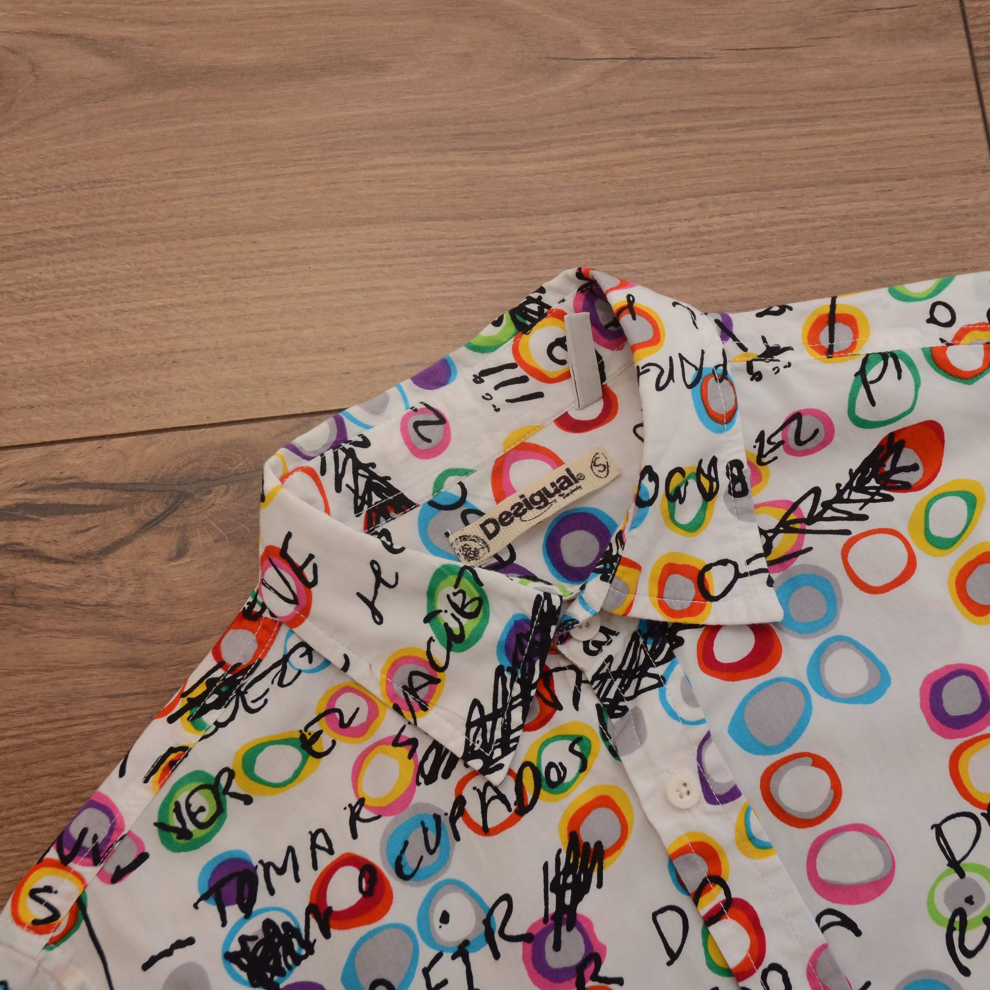 Desigual Desigual Size S Colorful Shirt Regular White Multicolors Size US S / EU 44-46 / 1 - 9 Thumbnail
