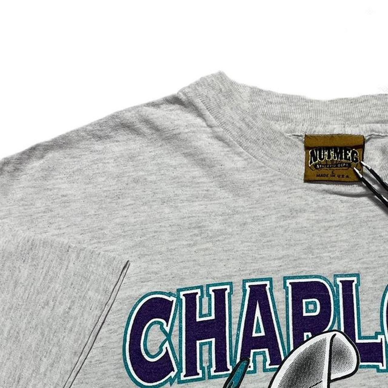 NBA × Nutmeg × Vintage Vintage Charlotte Hornets Nutmeg T-Shirt Size US XL / EU 56 / 4 - 5 Thumbnail