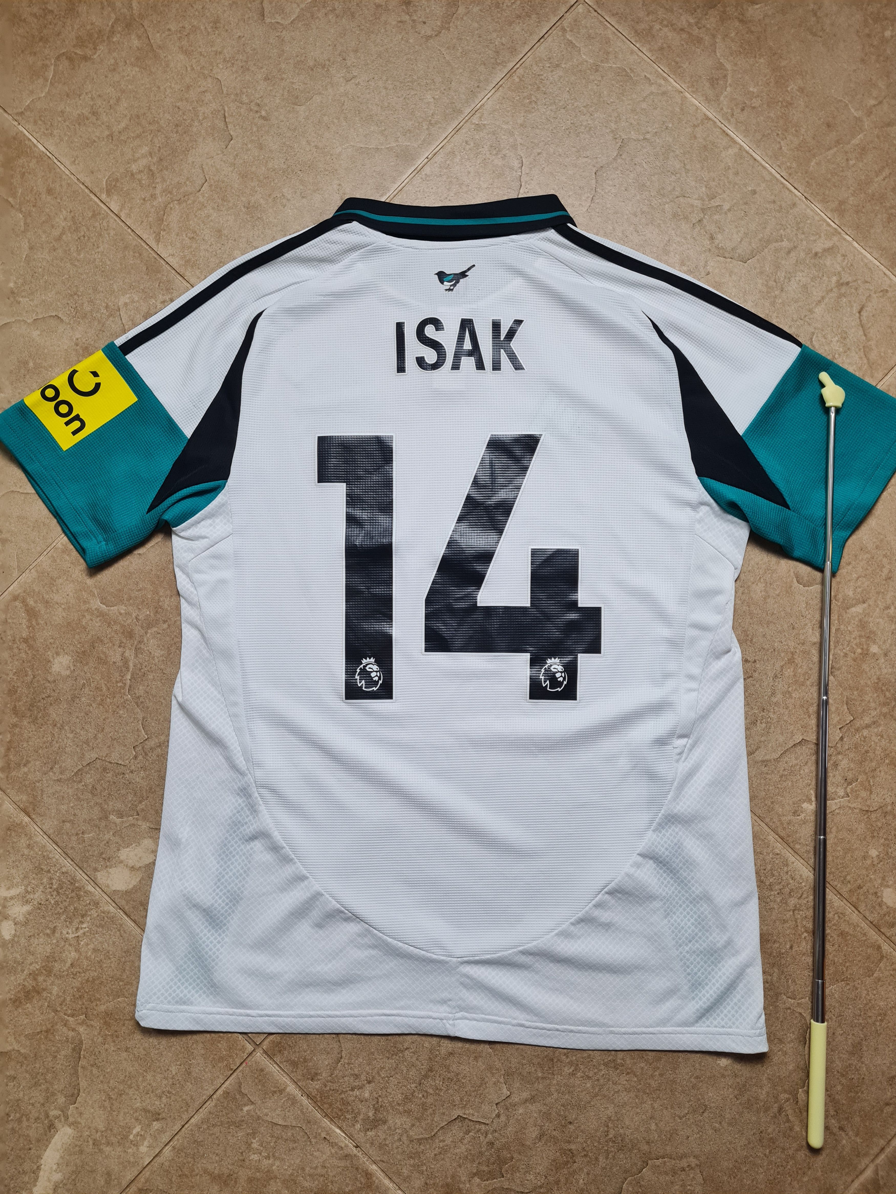 Adidas Adidas Newcastle United 24/25 Third Authentic ISAK #14 Size US L / EU 52-54 / 3 - 1 Thumbnail