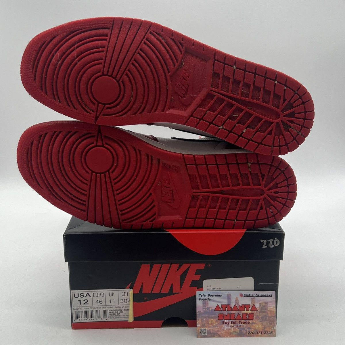 Nike Air Jordan 1 high homage to home Size US 12 / EU 45 - 8 Thumbnail