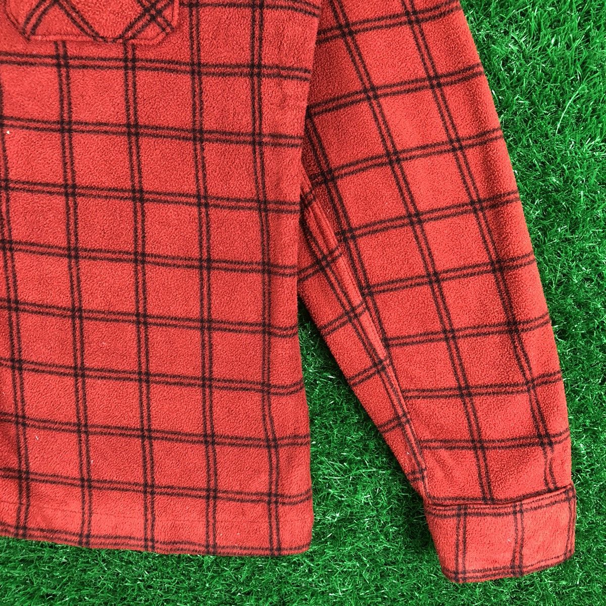 Uniqlo Uniqlo Flannel Fleece Checkered Double Pocket Shirts Size US L / EU 52-54 / 3 - 3 Thumbnail
